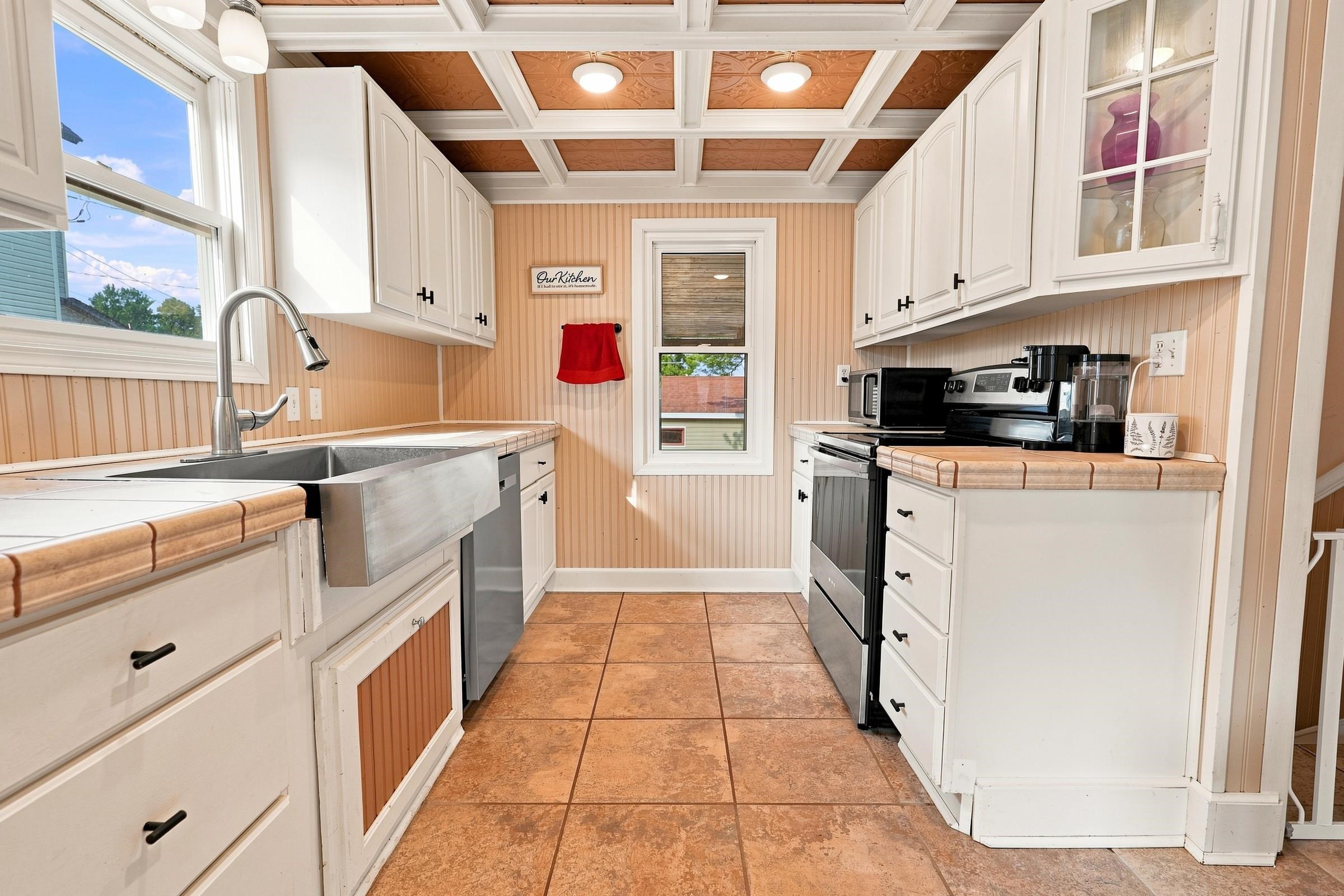 141 N Third Street Property Photo 4