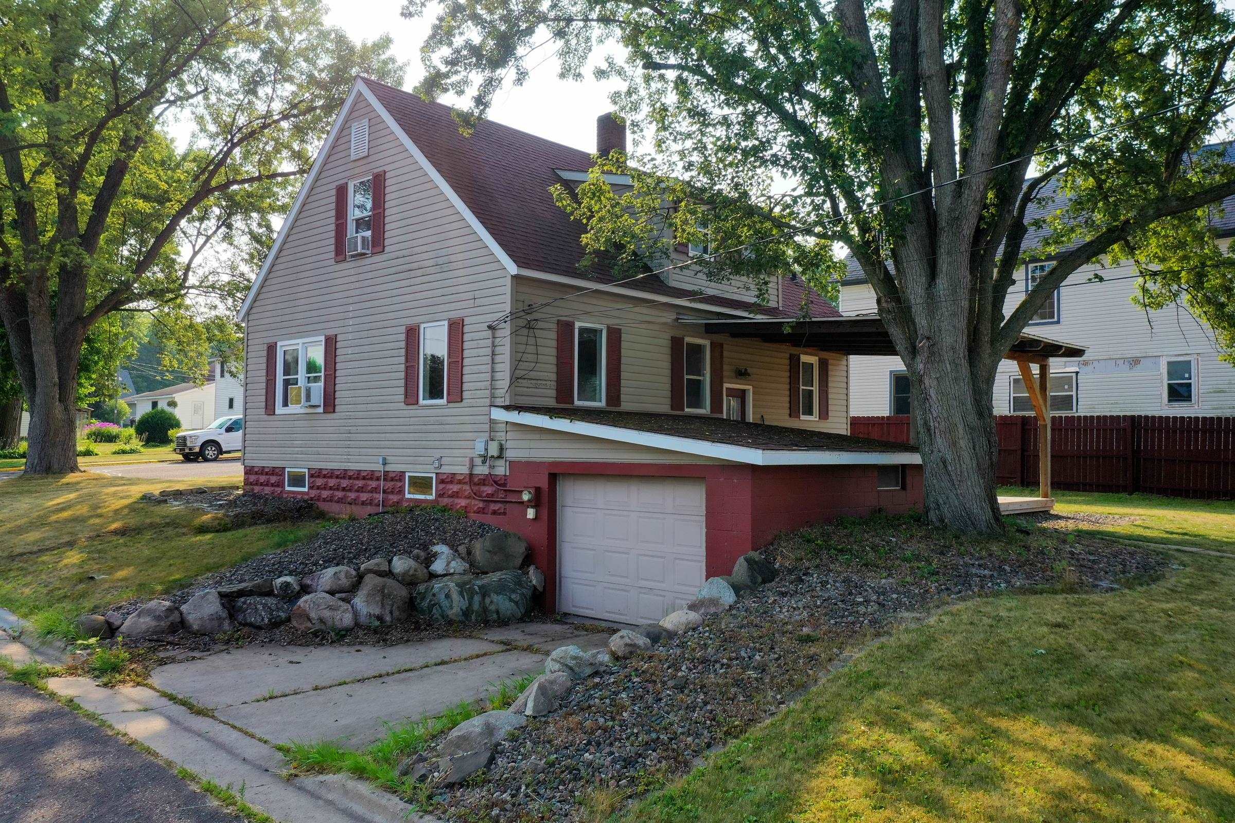 141 N Third Street Property Photo 13