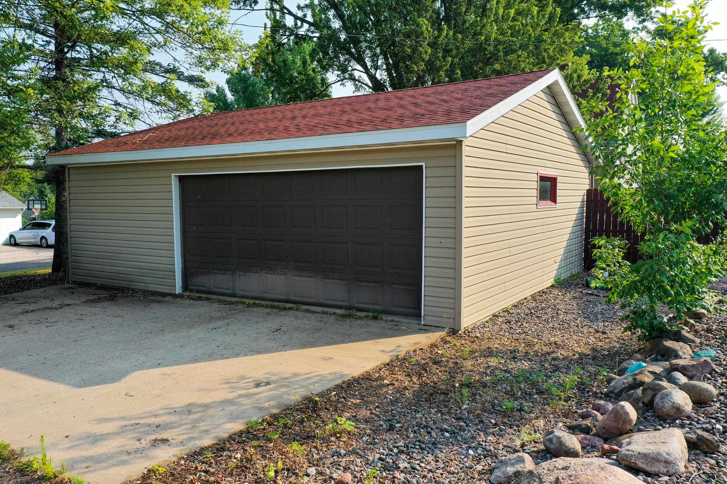 141 N Third Street Property Photo 14