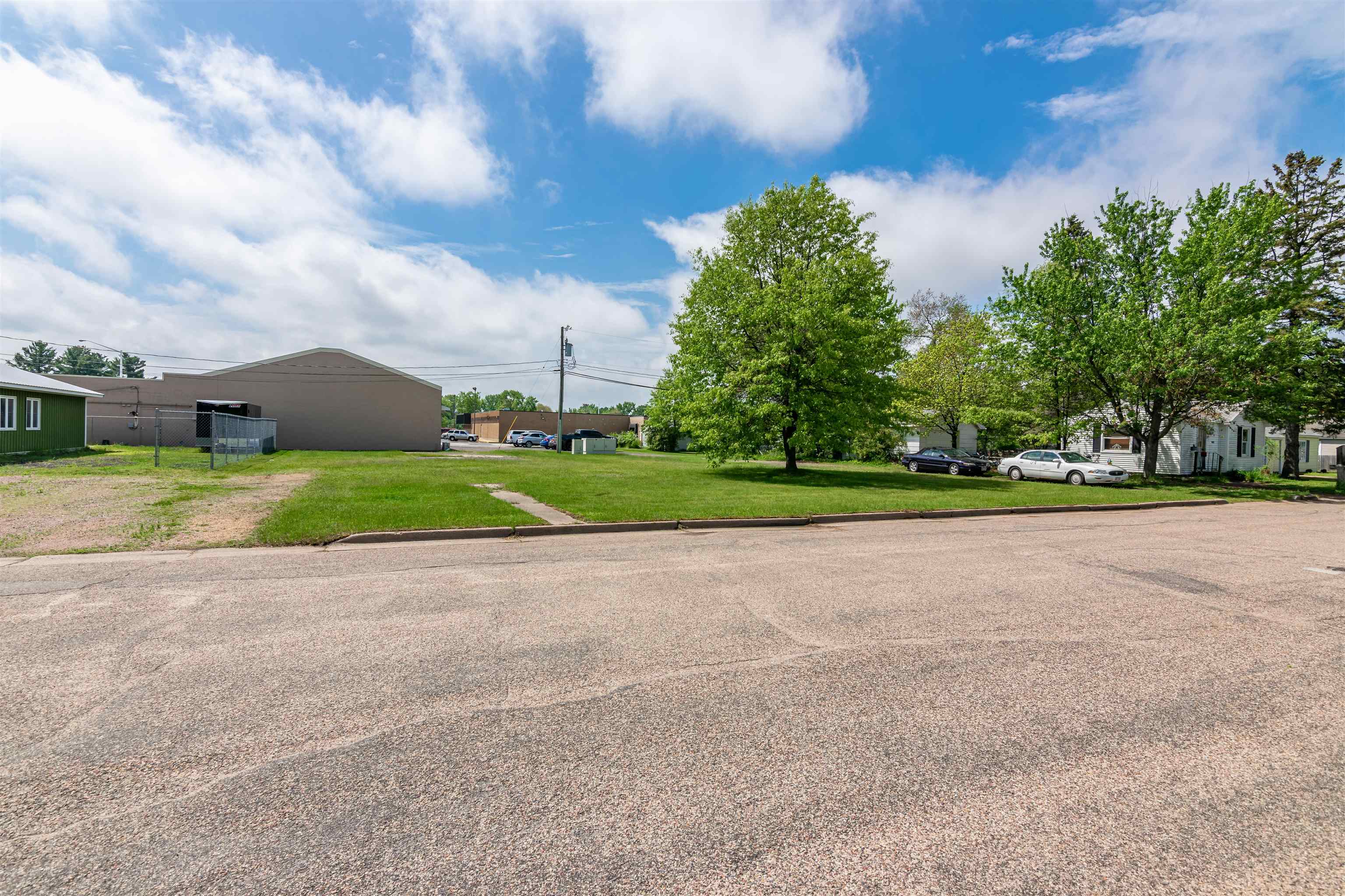 1840 Franklin Street Property Photo 2