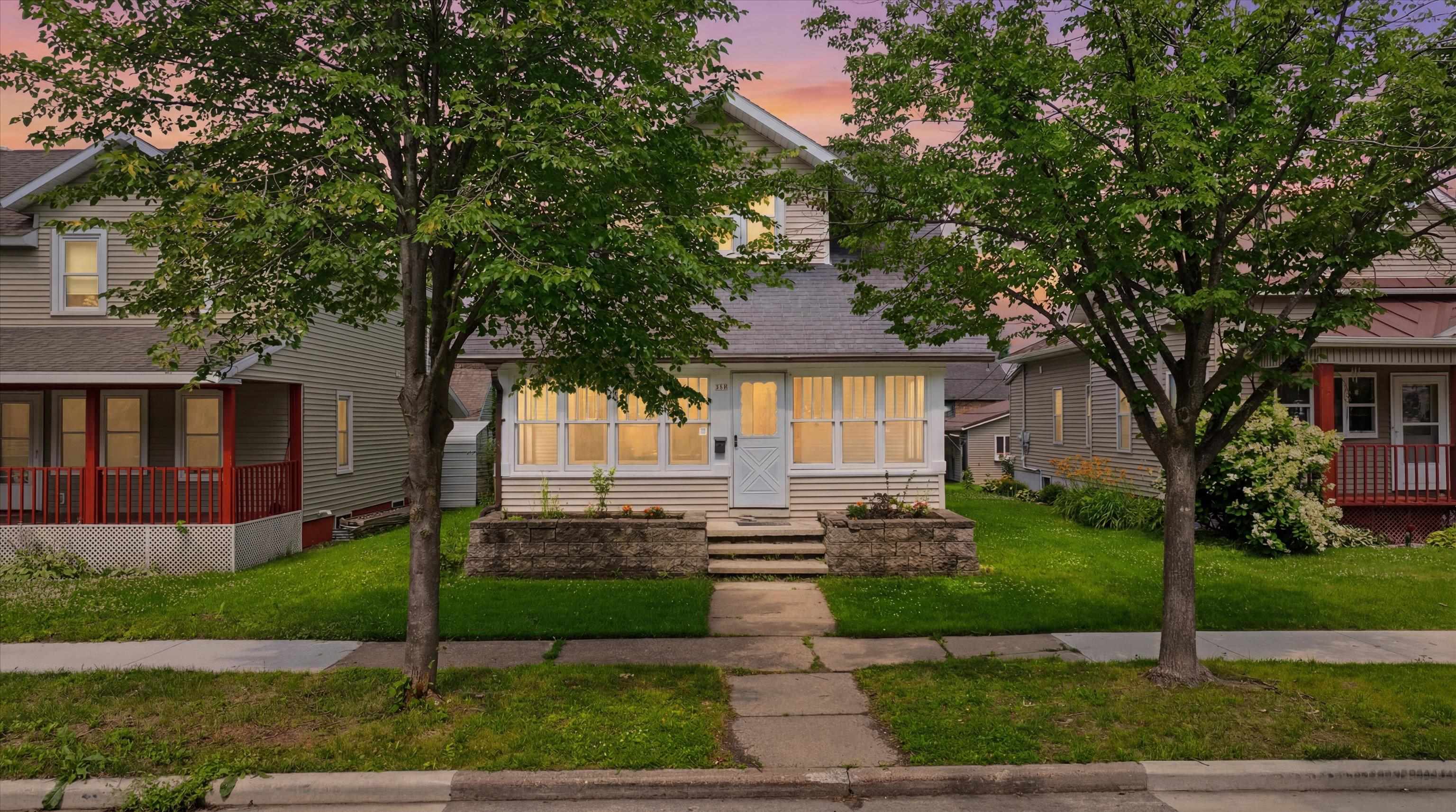 410 S Cedar Avenue Property Photo 3