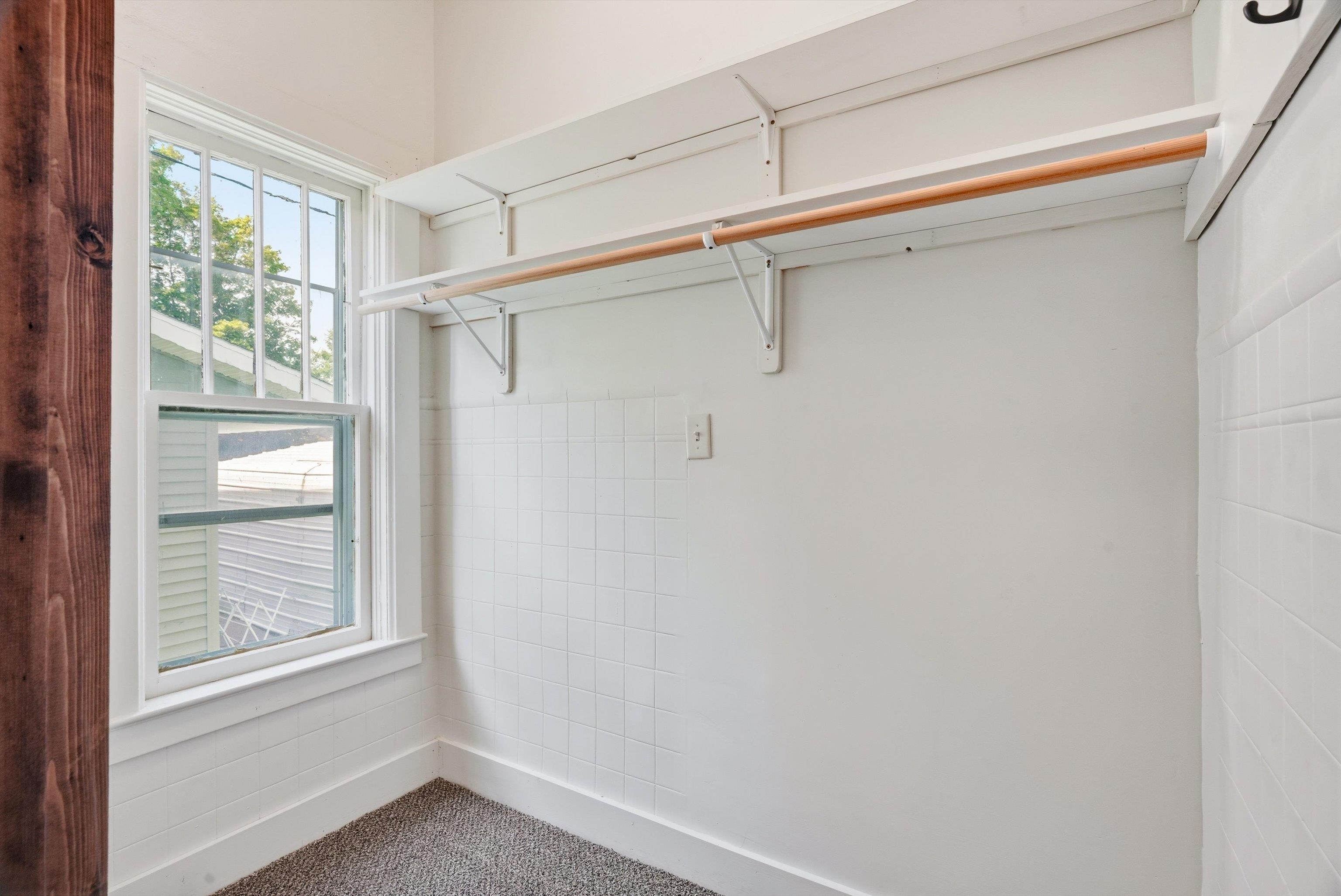 410 S Cedar Avenue Property Photo 18