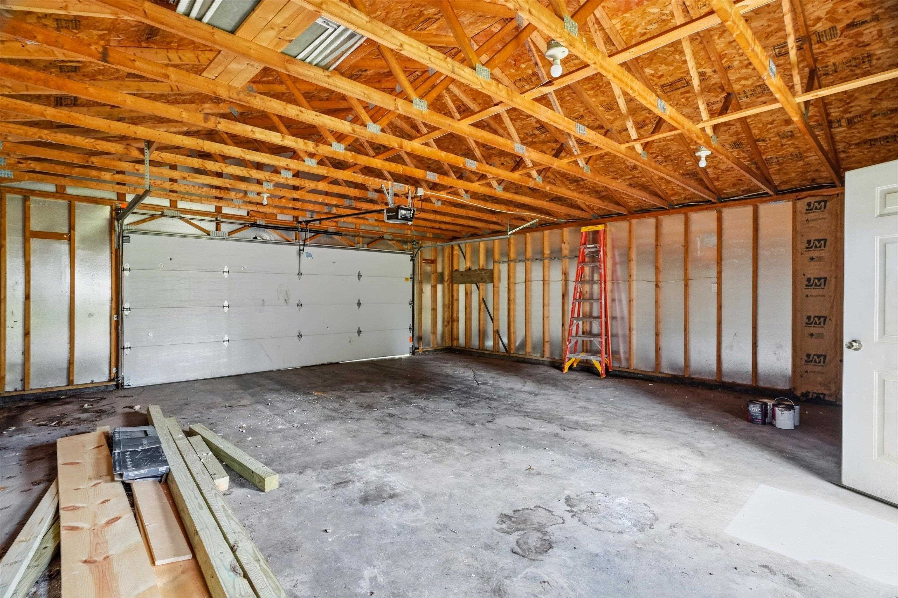 410 S Cedar Avenue Property Photo 35