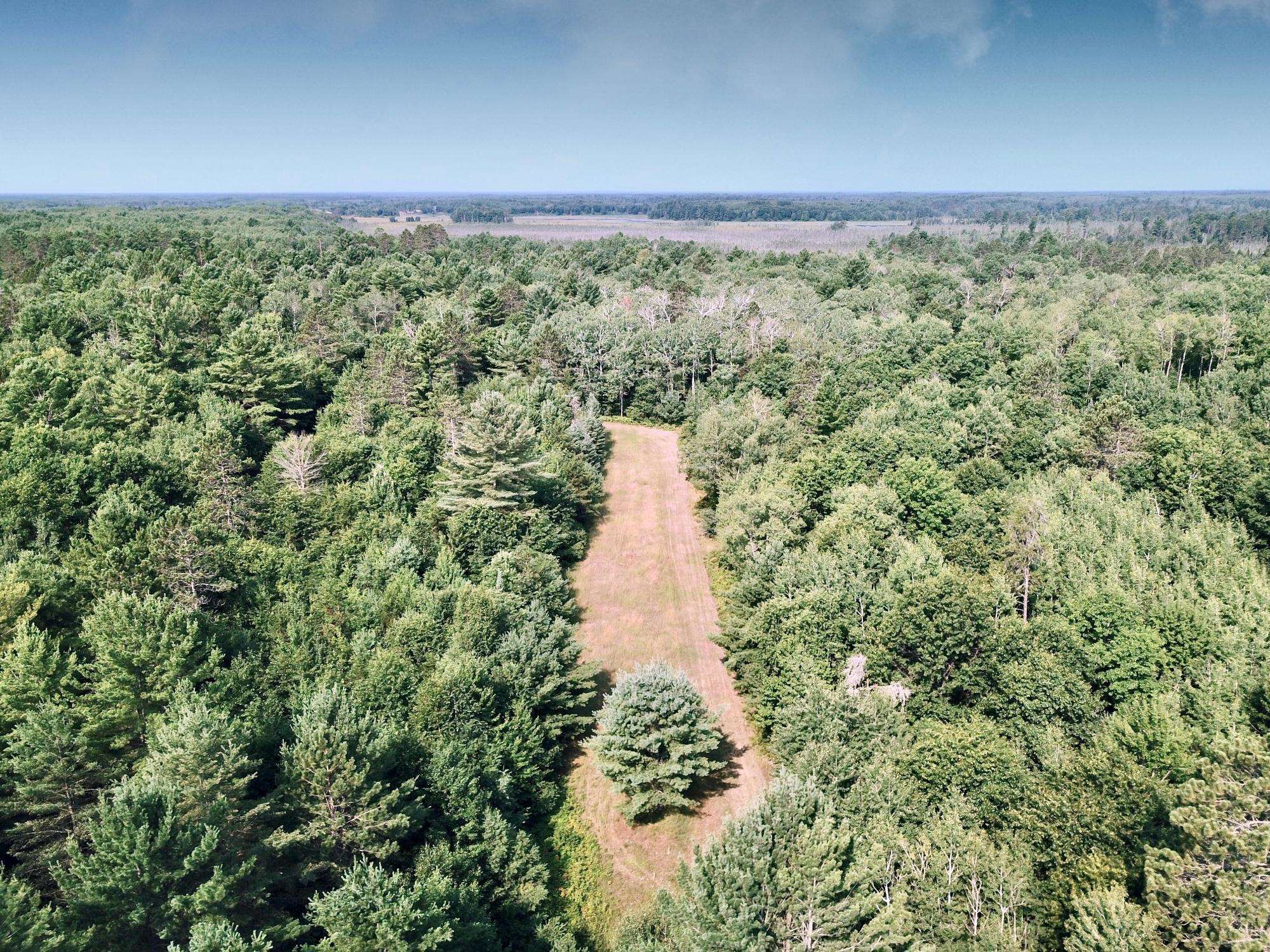 On Oak Ridge Road Property Photo 2