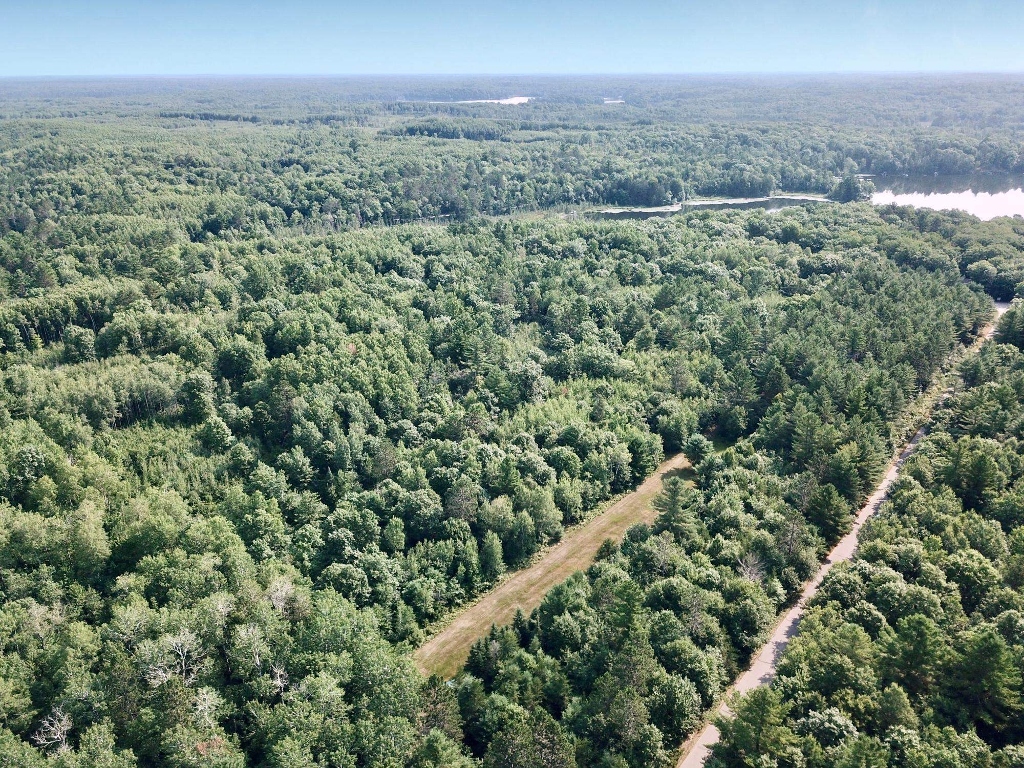 On Oak Ridge Road Property Photo 13
