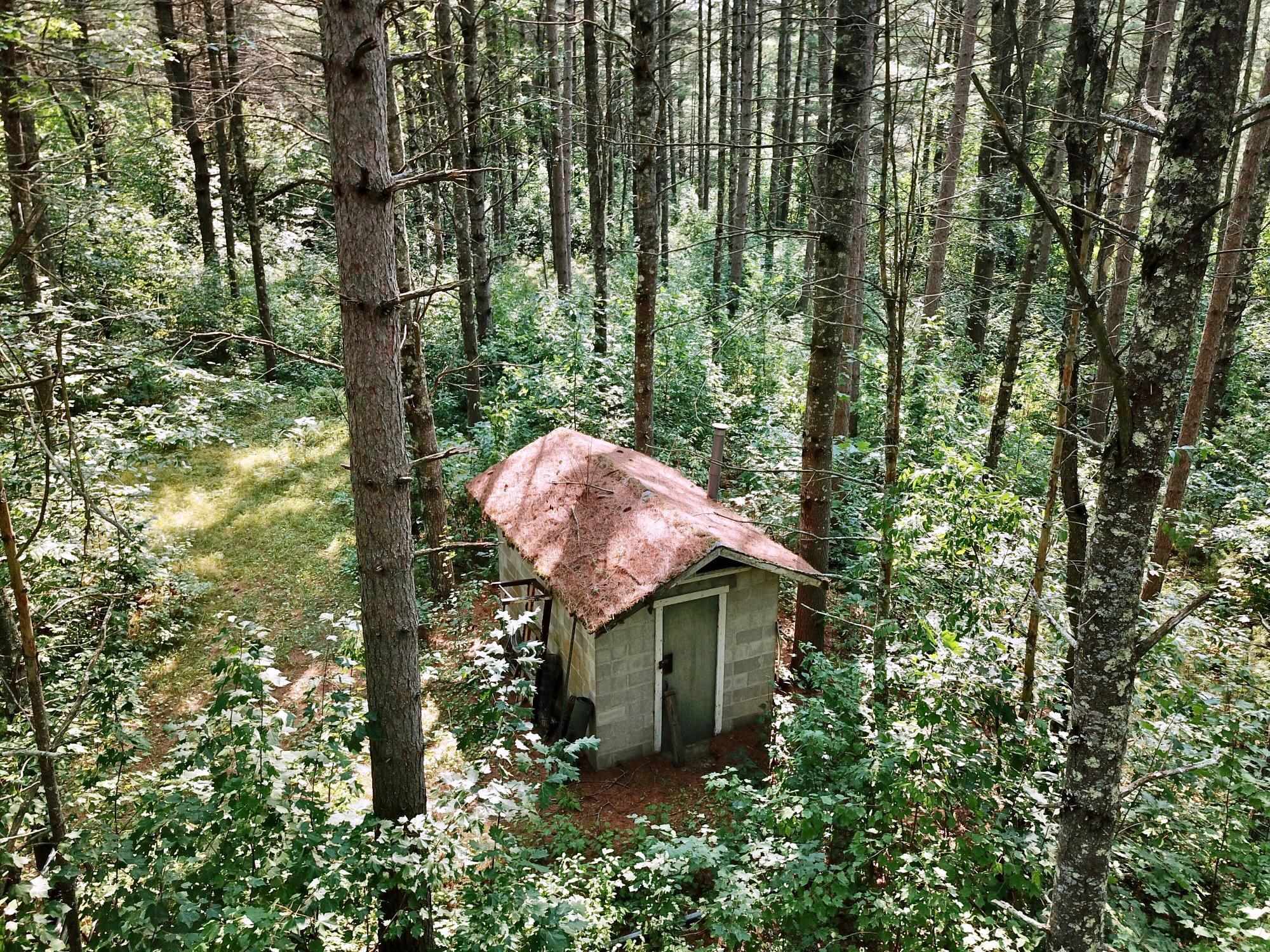 On Oak Ridge Road Property Photo 25
