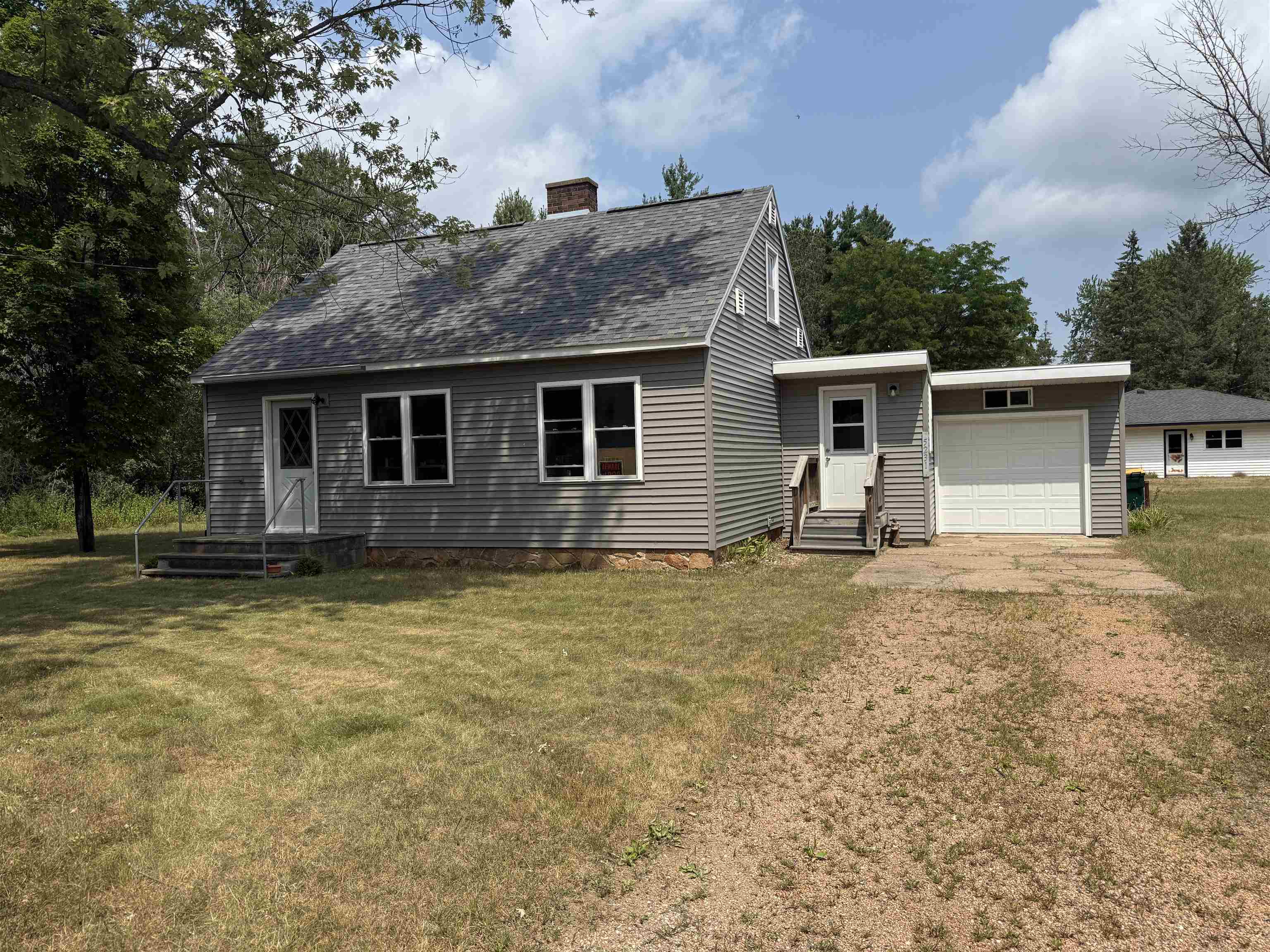 5231 Beach Road Property Photo 1