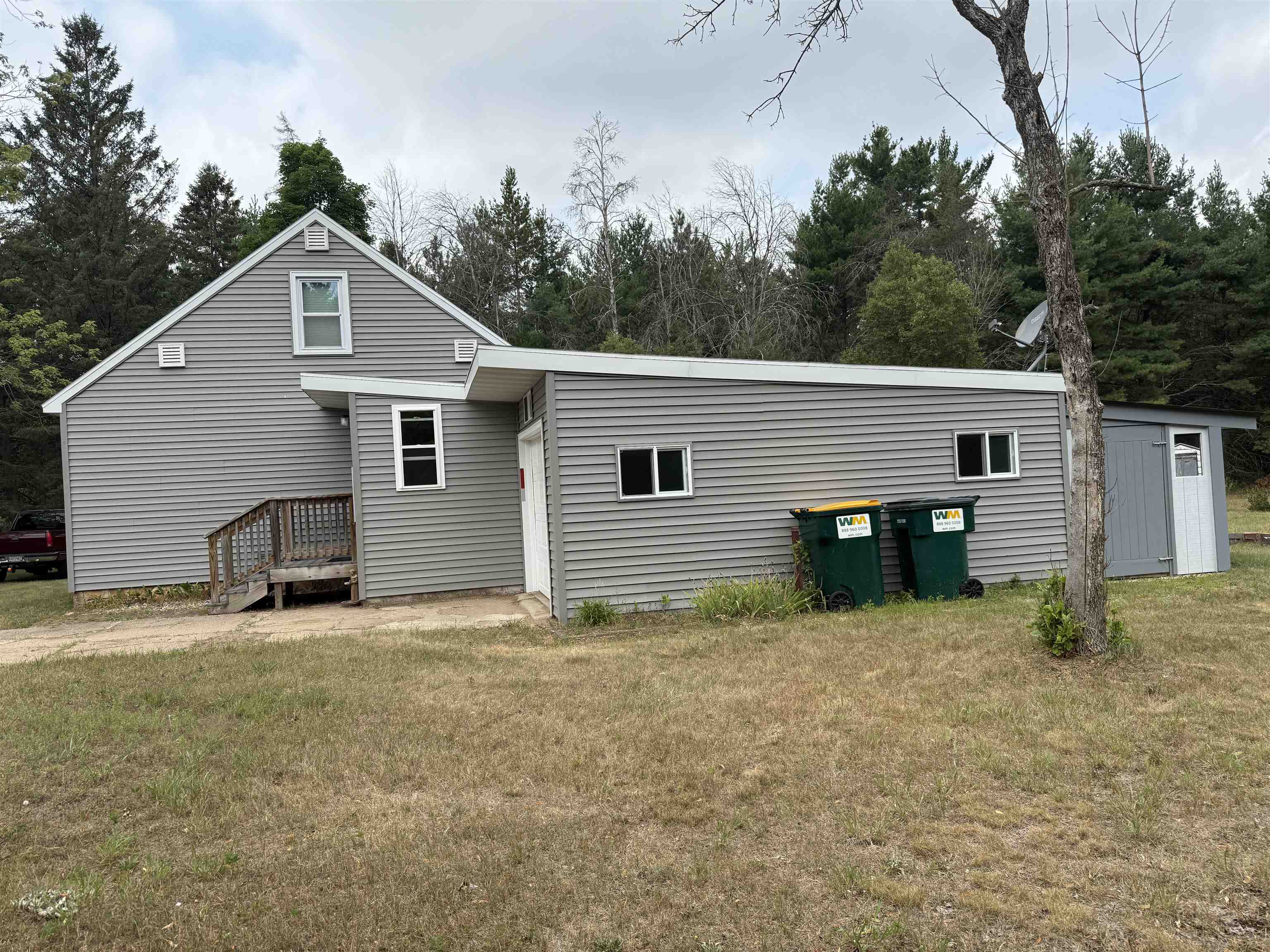 5231 Beach Road Property Photo 6