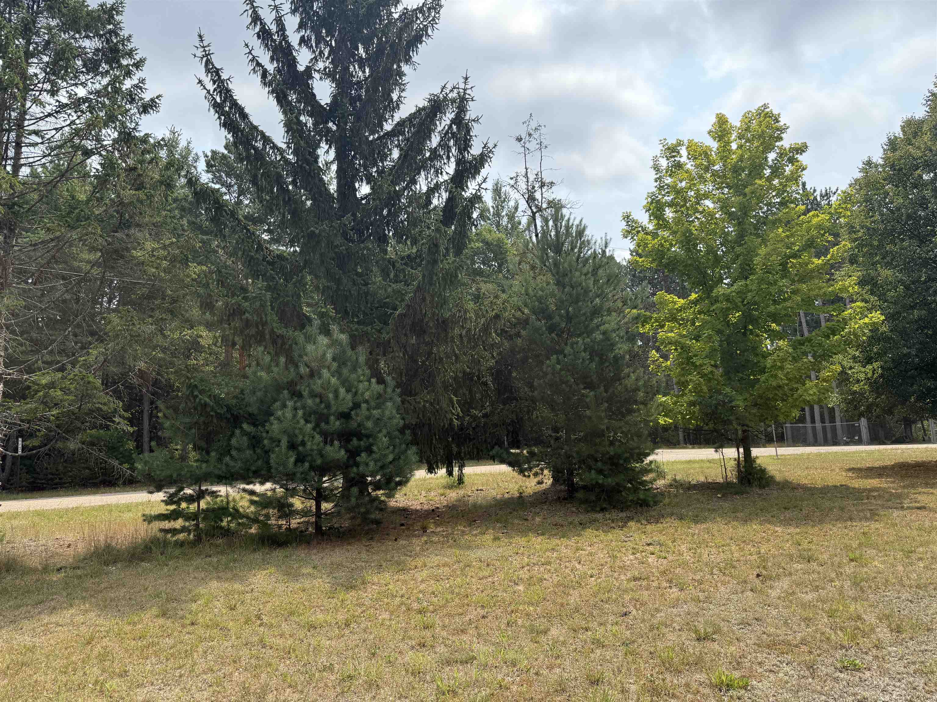 5231 Beach Road Property Photo 8