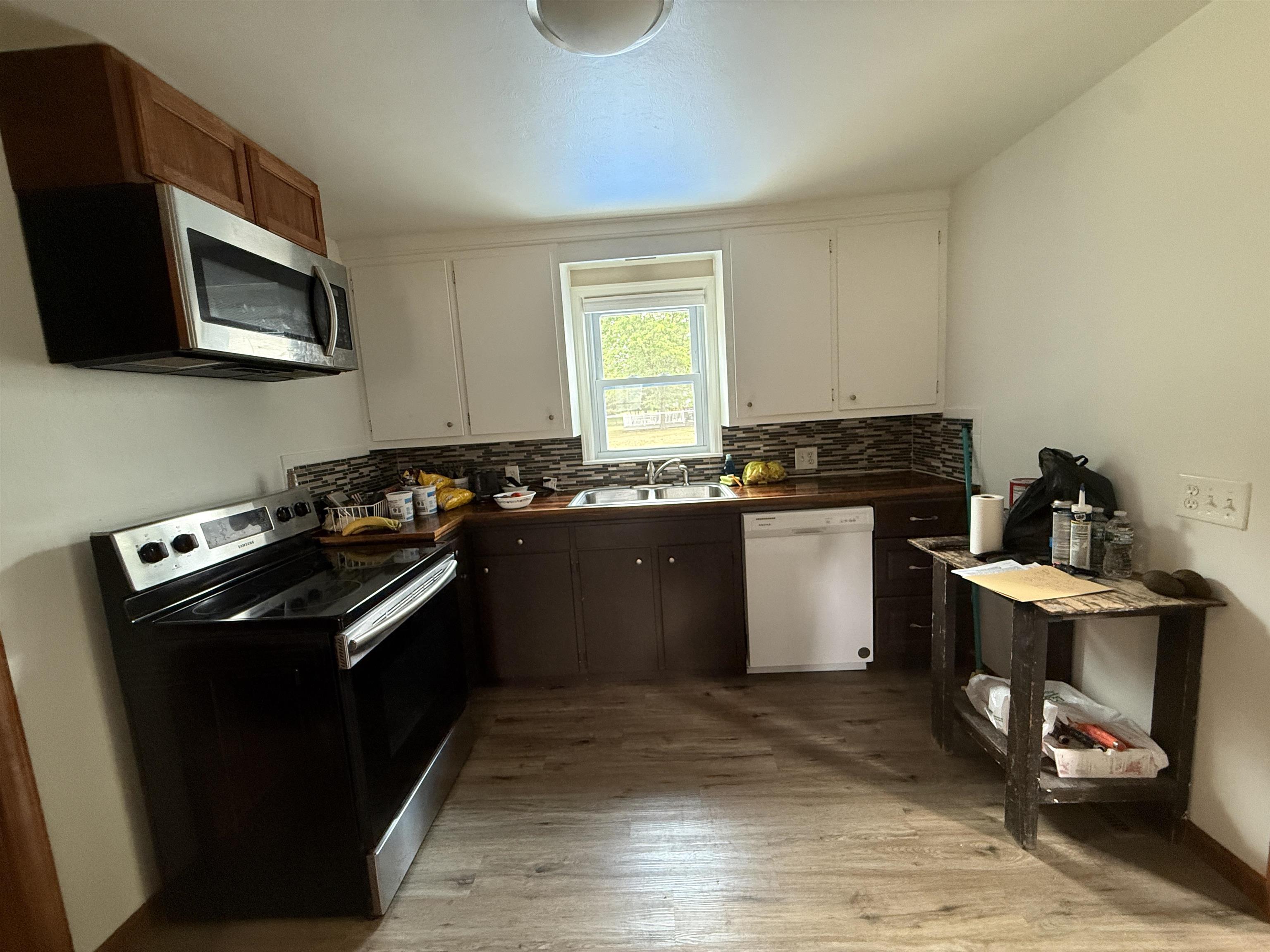 5231 Beach Road Property Photo 15
