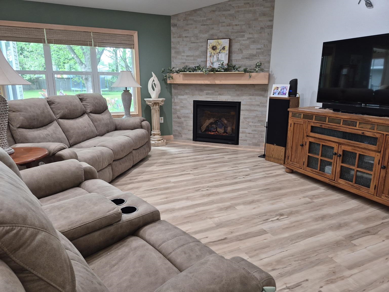 404 N Juno Avenue Property Photo 11