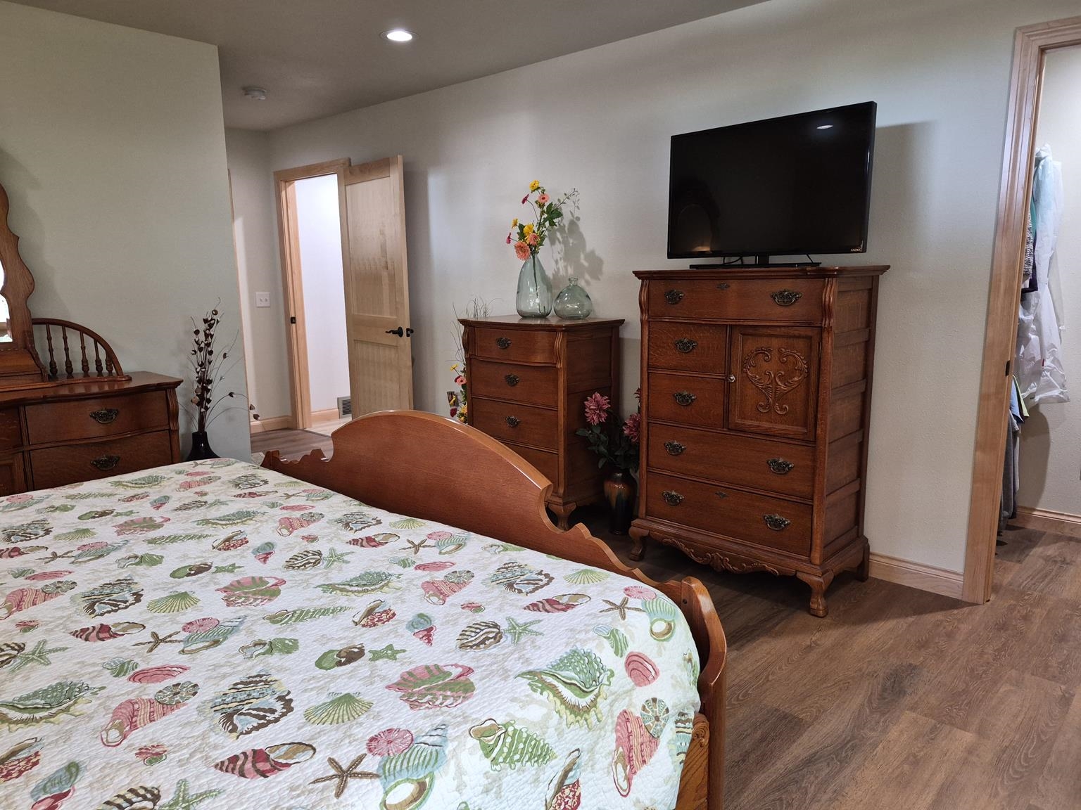 404 N Juno Avenue Property Photo 26