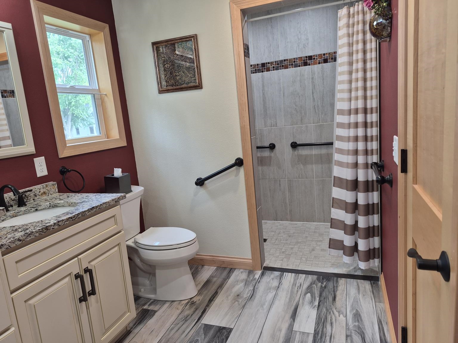 404 N Juno Avenue Property Photo 29