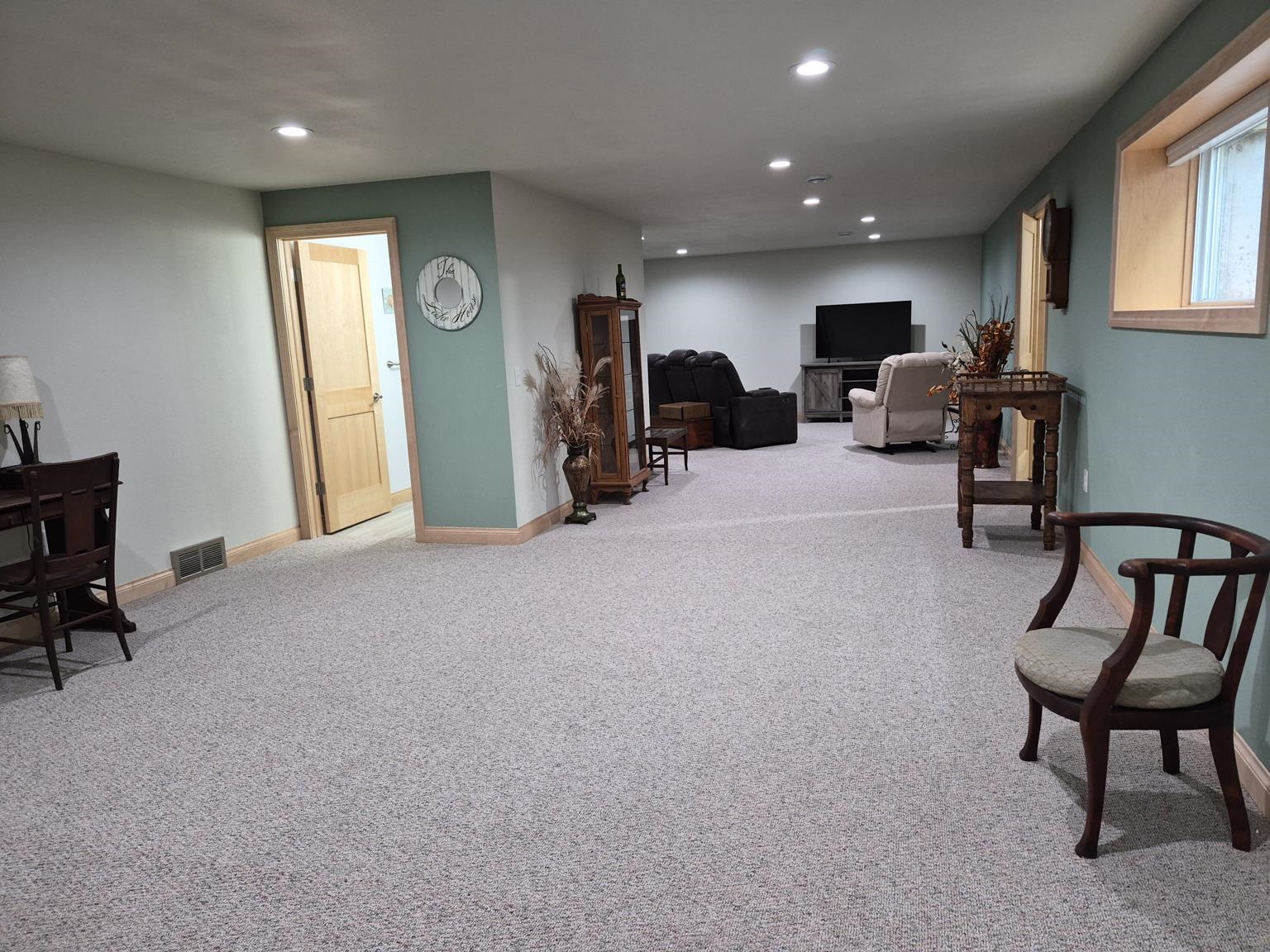 404 N Juno Avenue Property Photo 34