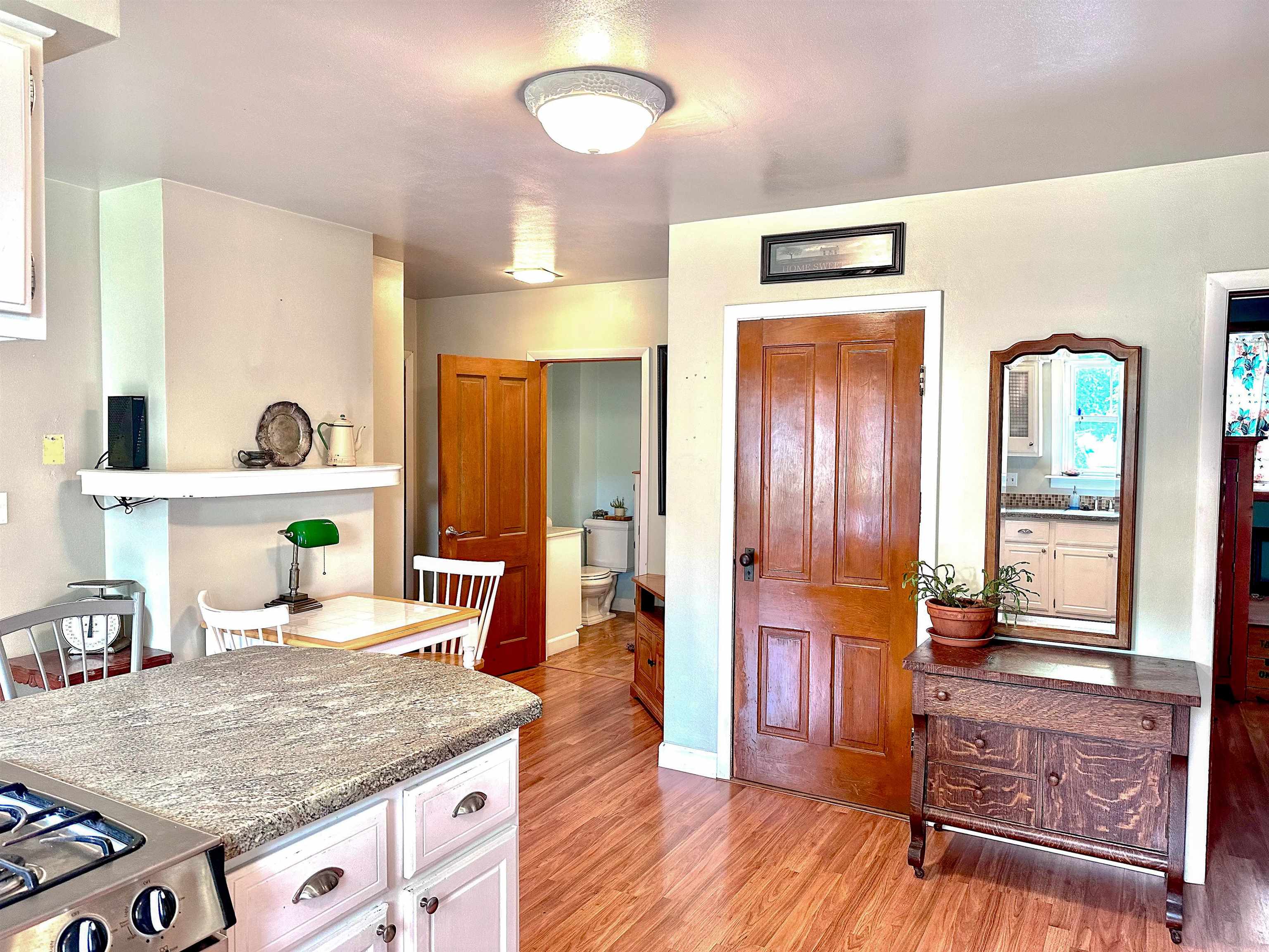 404 Bruce Street Property Photo 13
