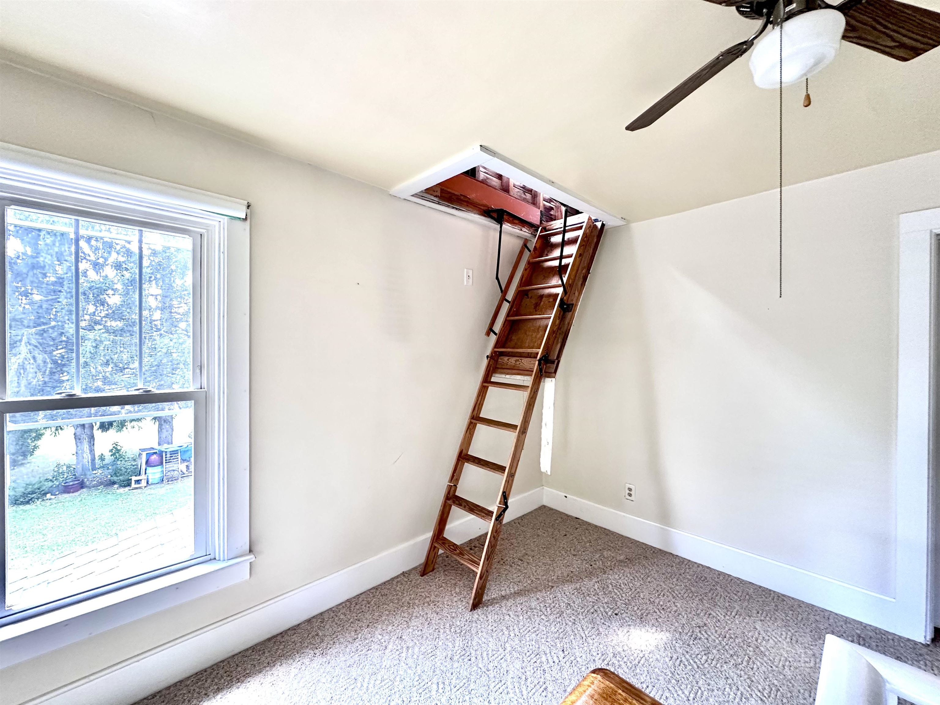 404 Bruce Street Property Photo 16