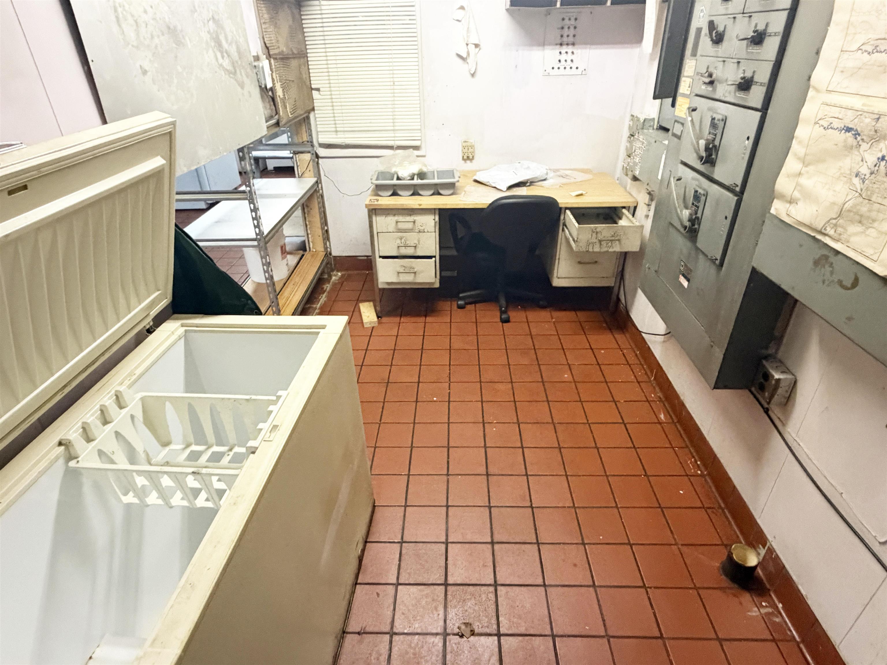 829 Grand Avenue Property Photo 30