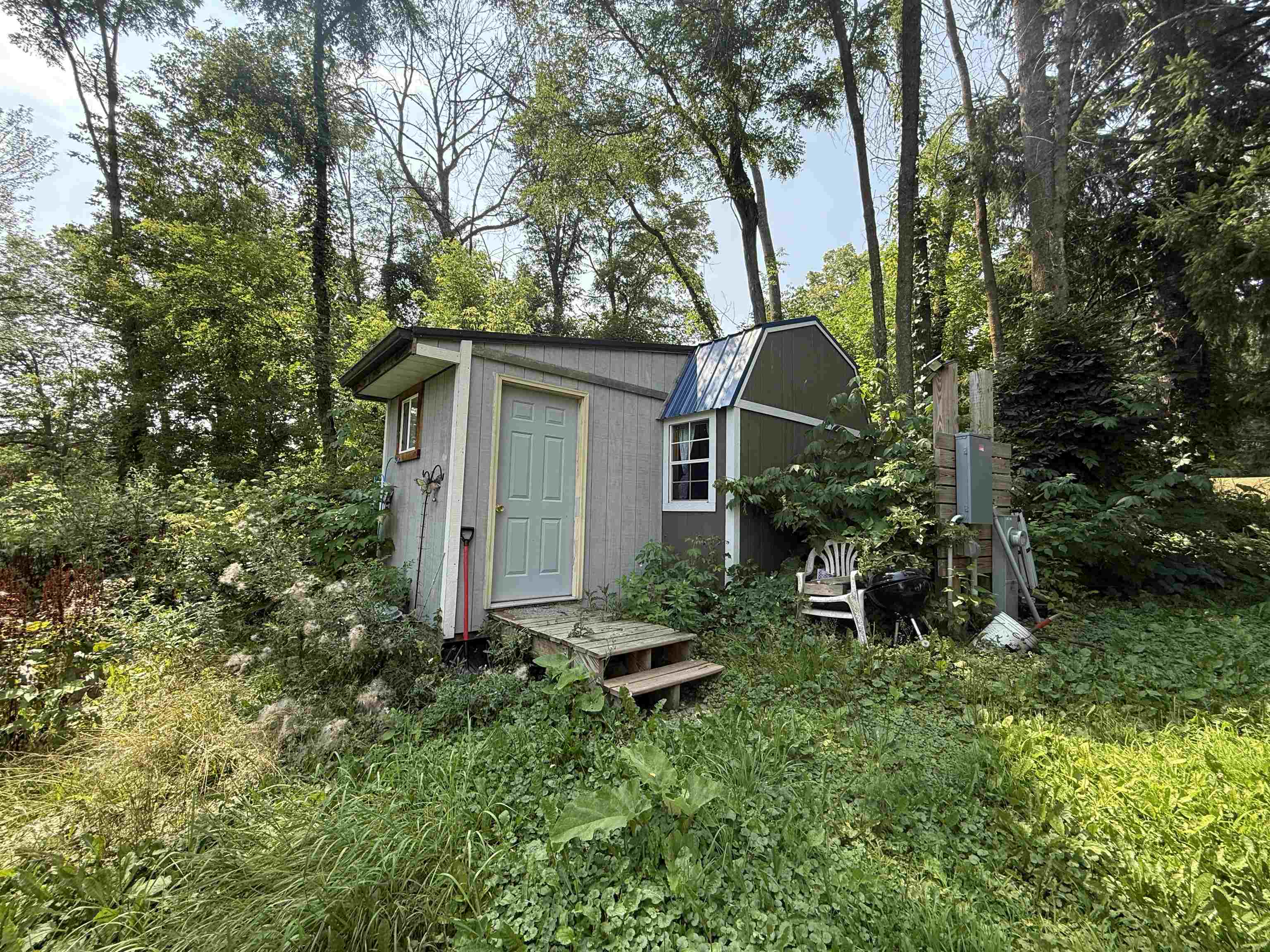 183247 Beeckman Street Property Photo 2