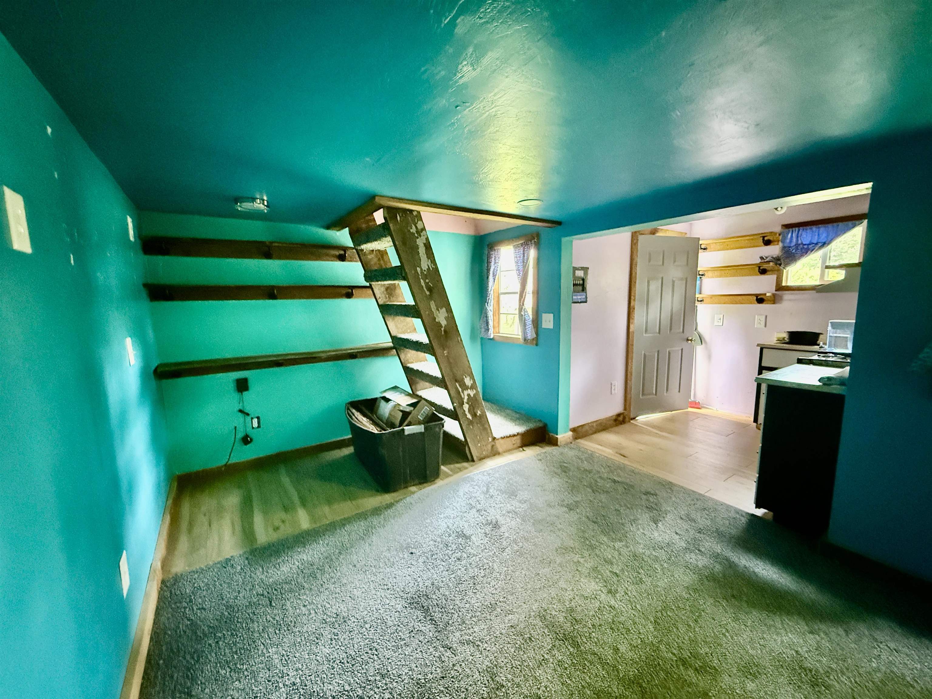 183247 Beeckman Street Property Photo 3