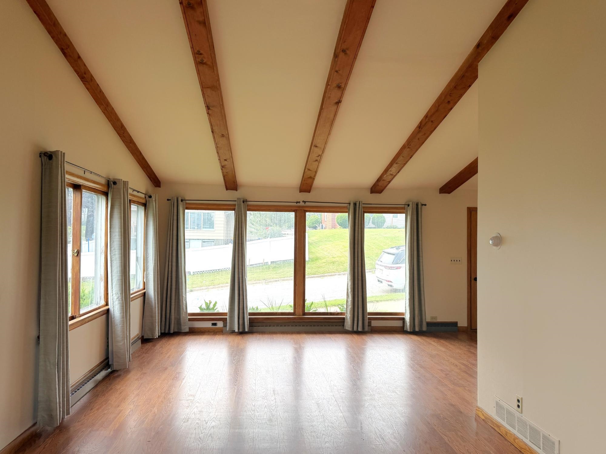814 Hillcrest Avenue Property Photo 3