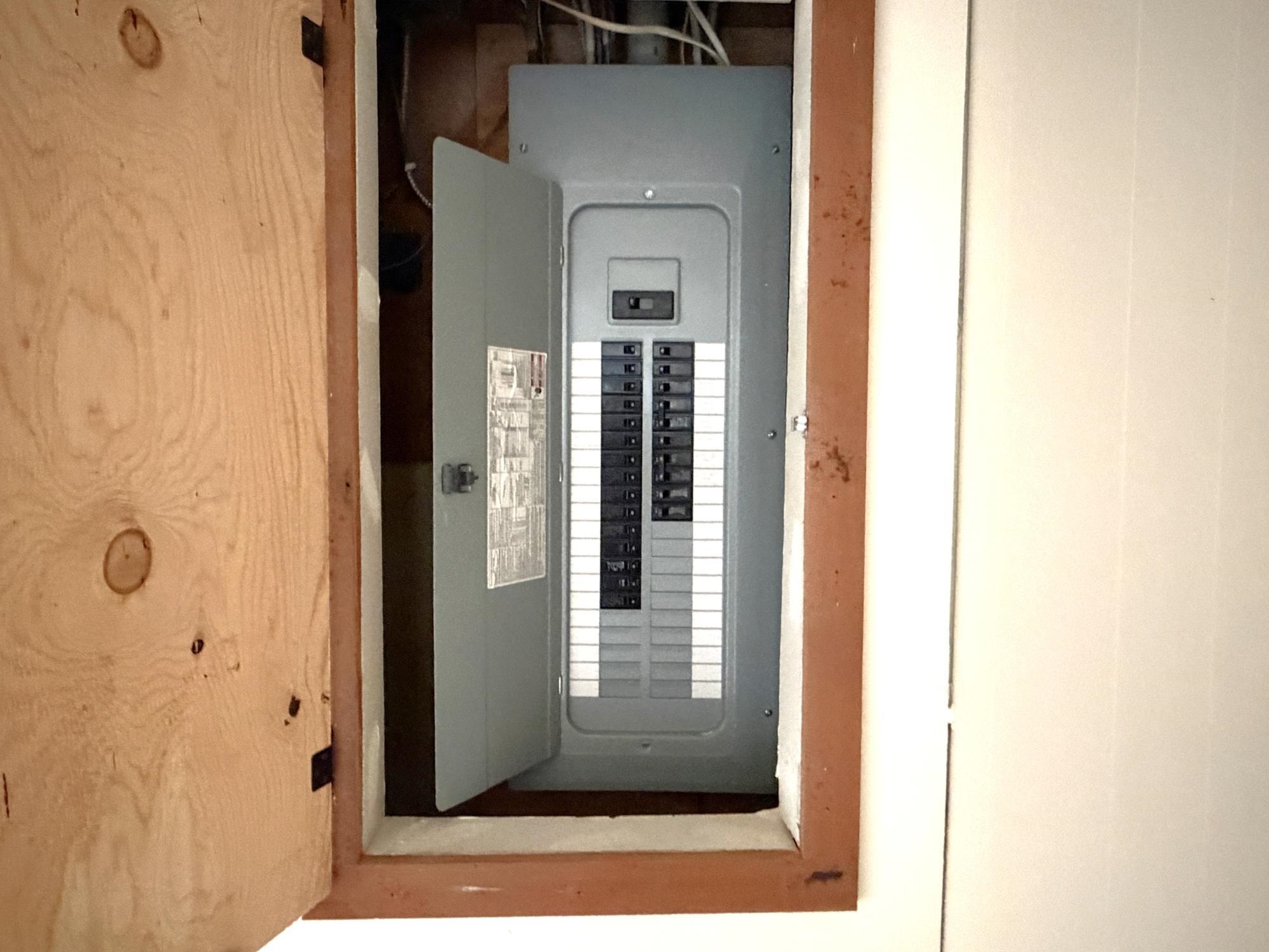 814 Hillcrest Avenue Property Photo 30