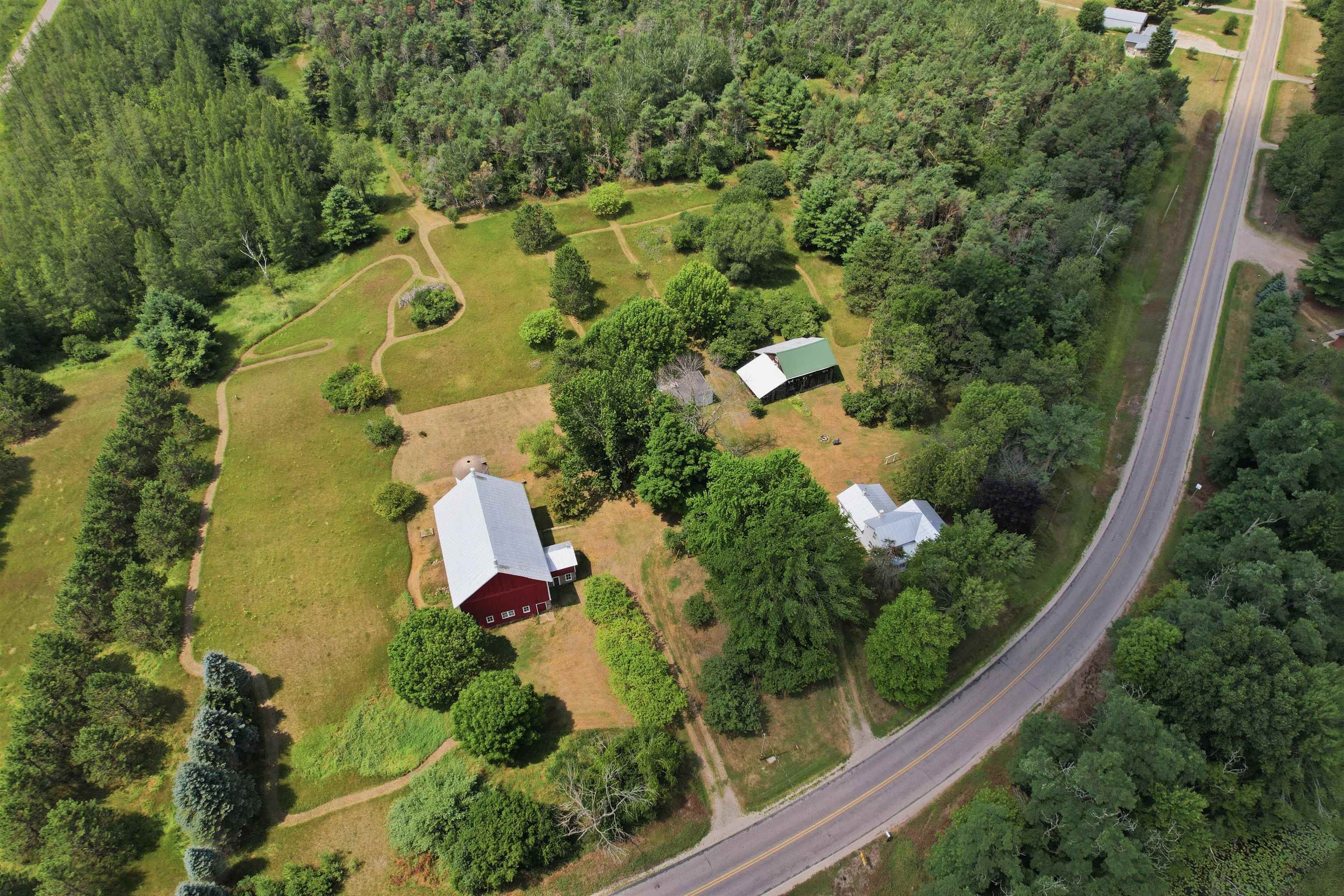 N7929 County Road J Property Photo 4