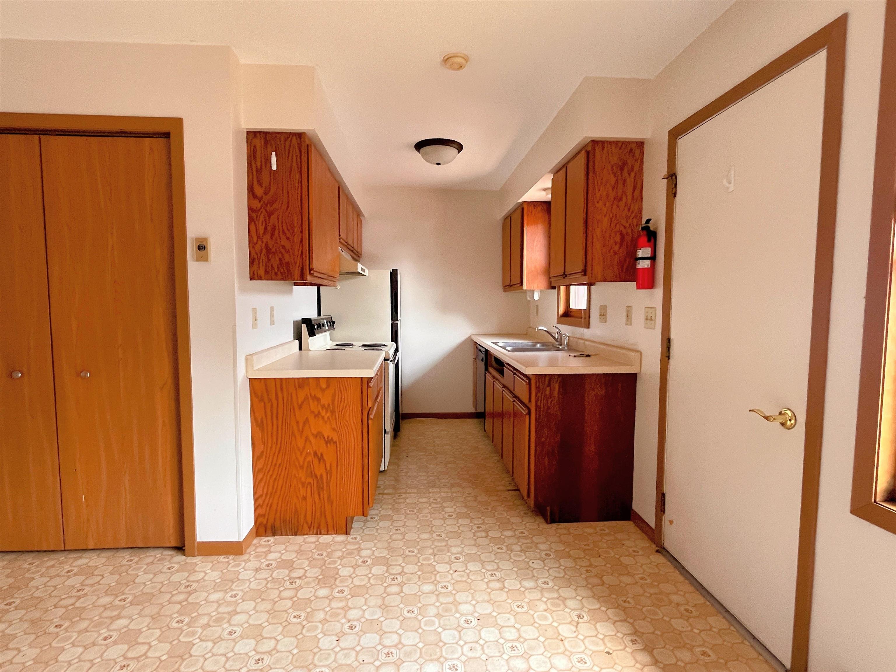 93 1st Street Property Photo 9