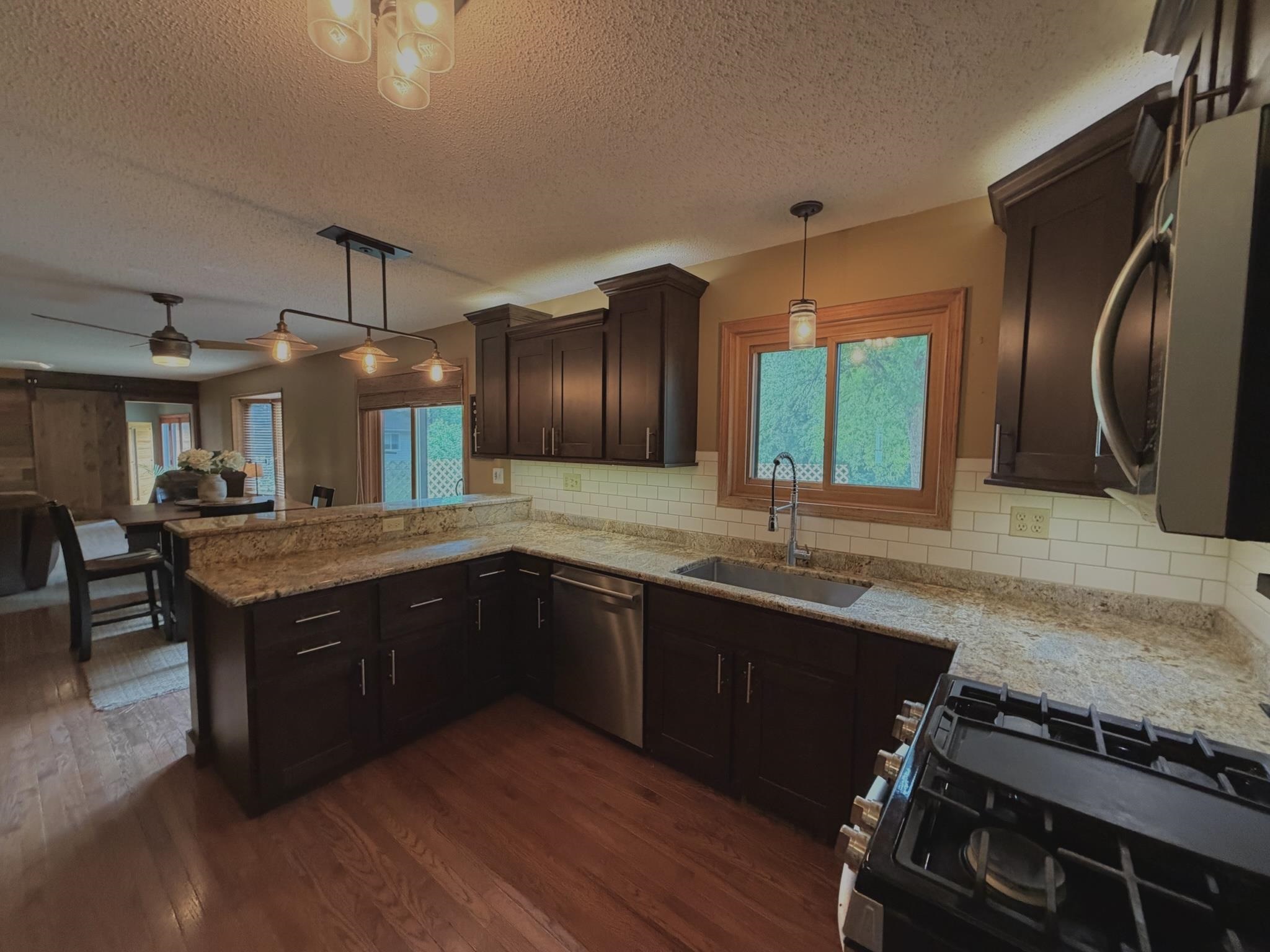 2279 Rickie Drive Property Photo 2