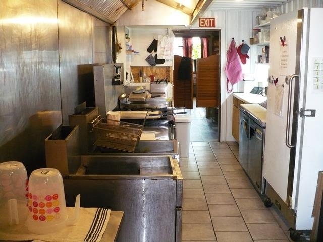 125 Main Street Property Photo 8