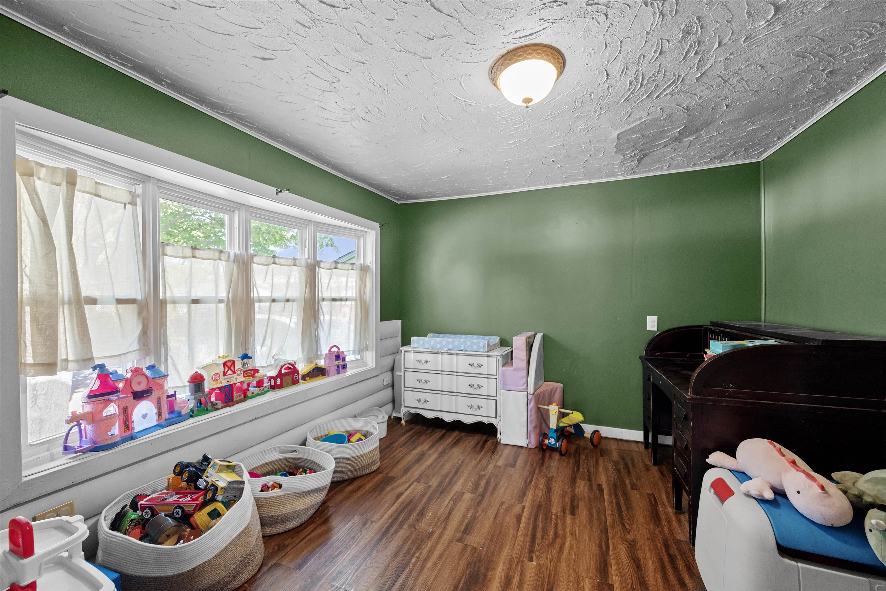 600 Franklin Street Property Photo 10