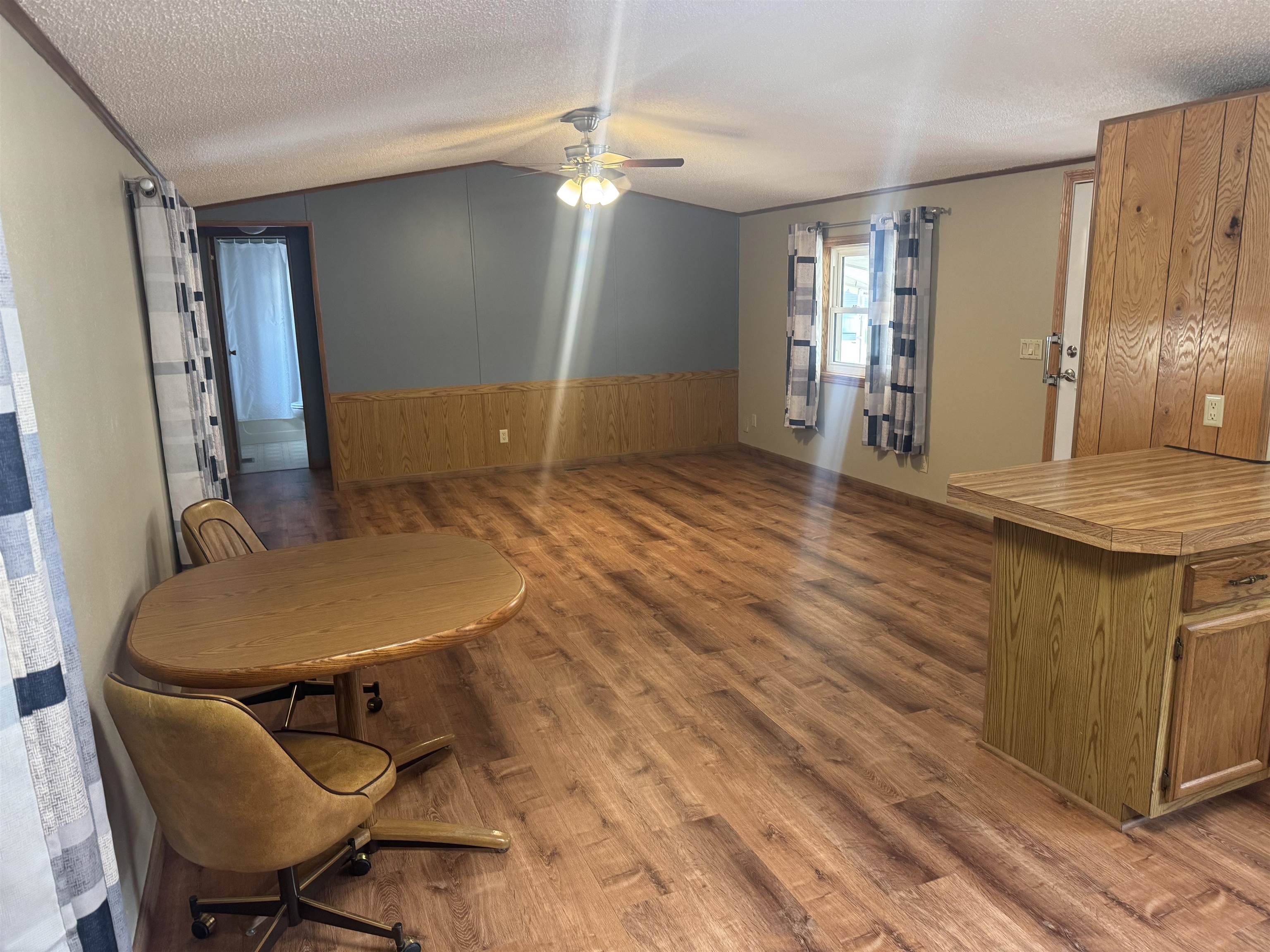 8311 S State Highway 13 Property Photo 10