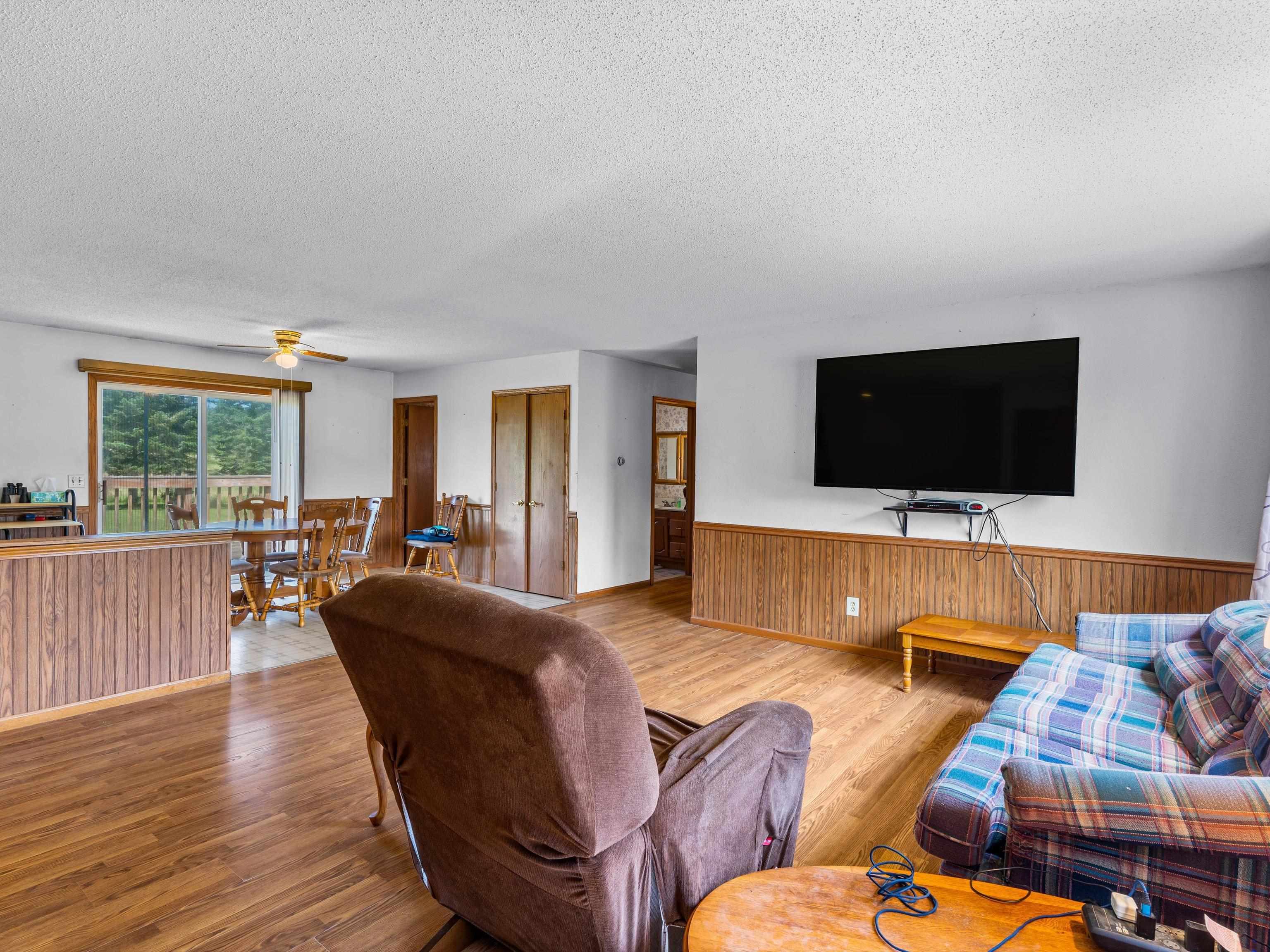 203202 Day Avenue Property Photo 7