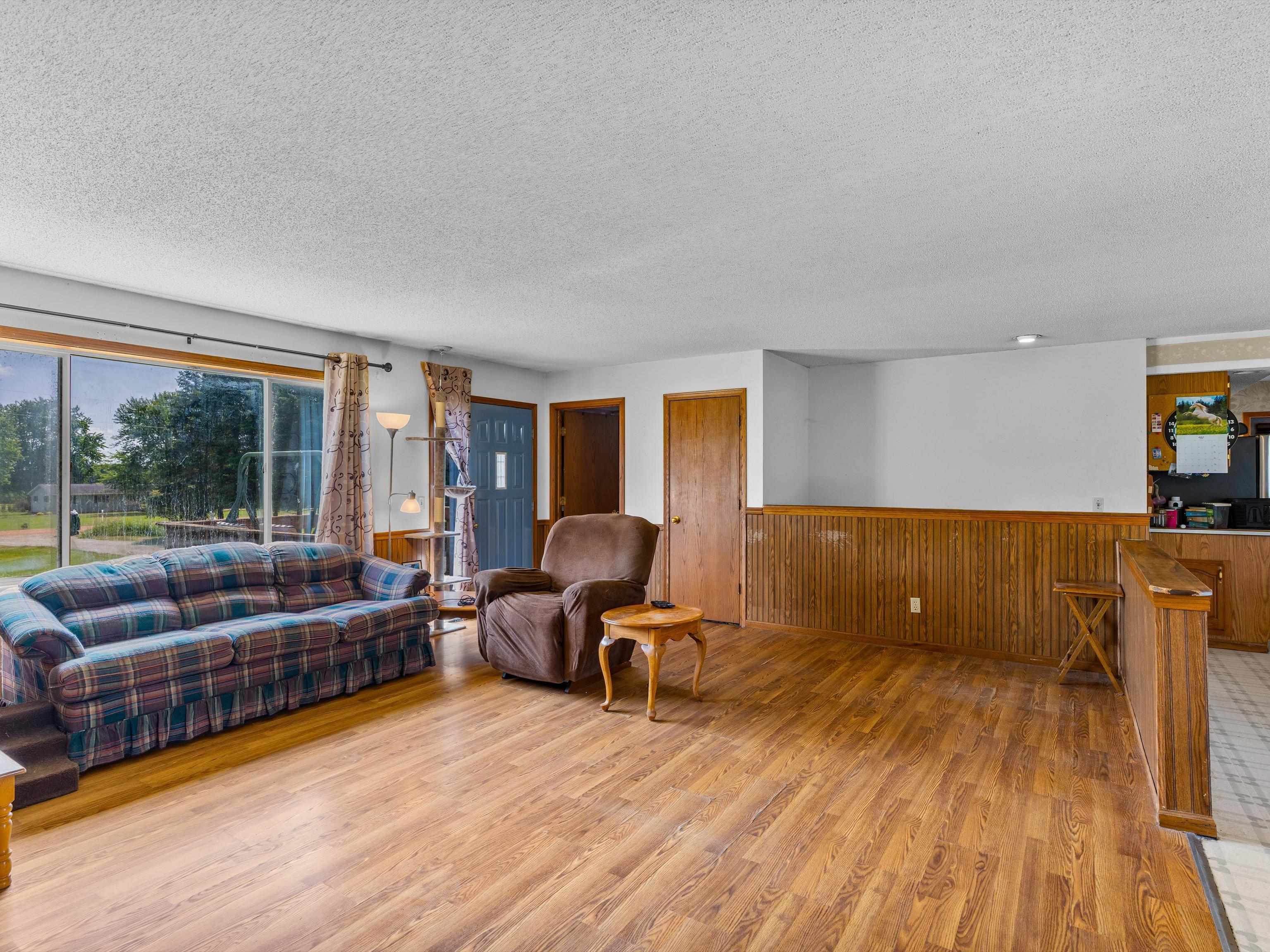203202 Day Avenue Property Photo 9