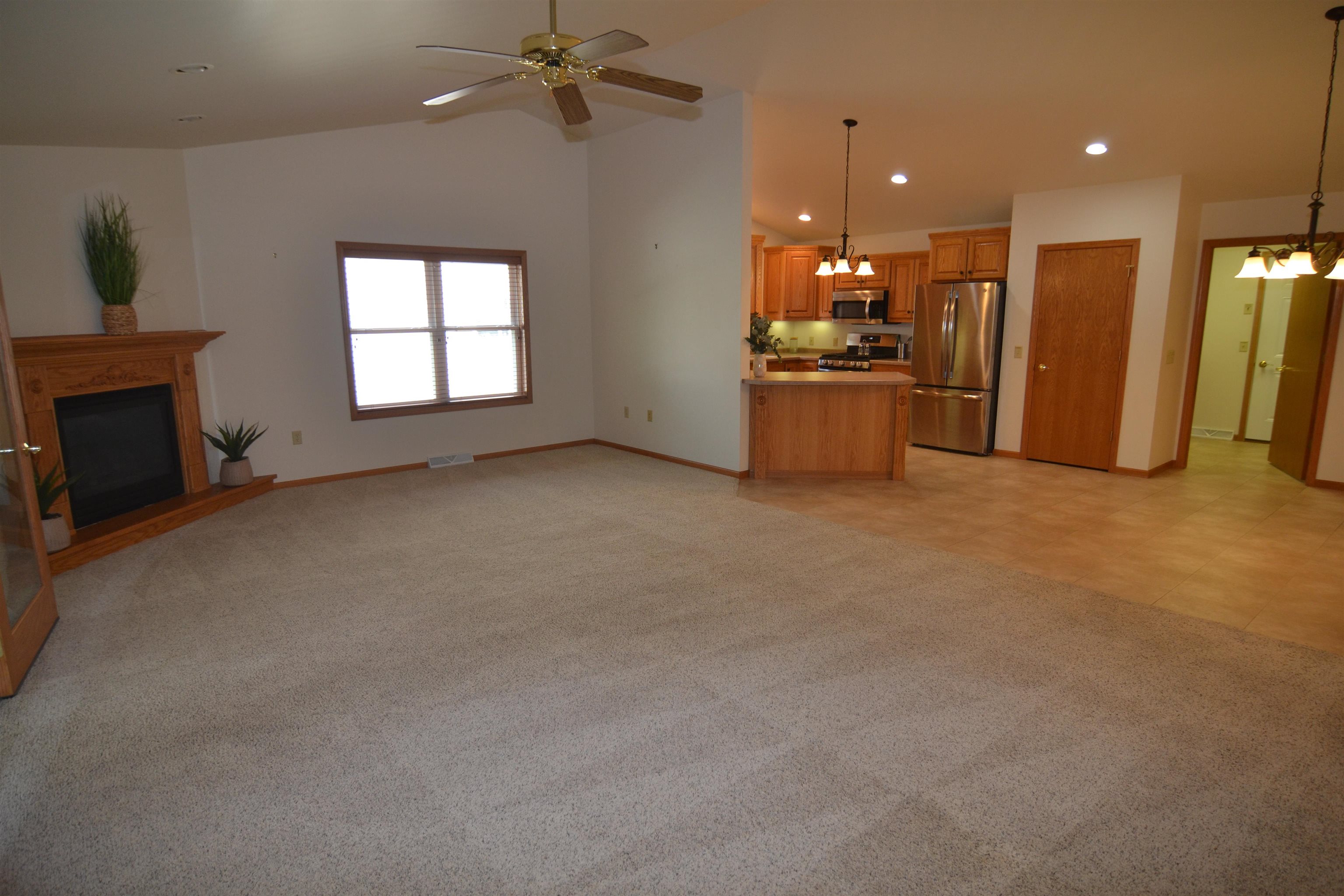 616 Whitney Way Property Photo 10