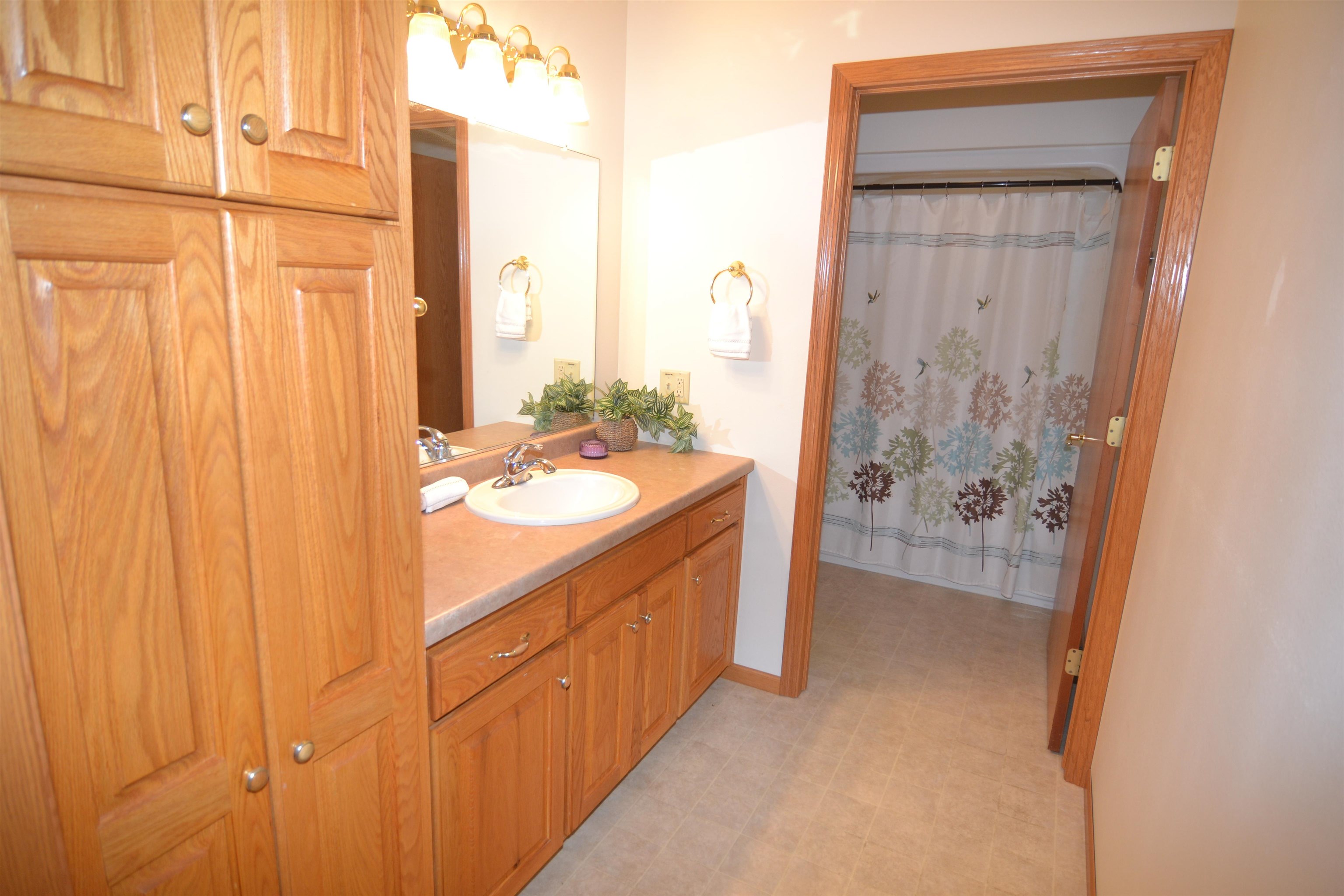 616 Whitney Way Property Photo 19