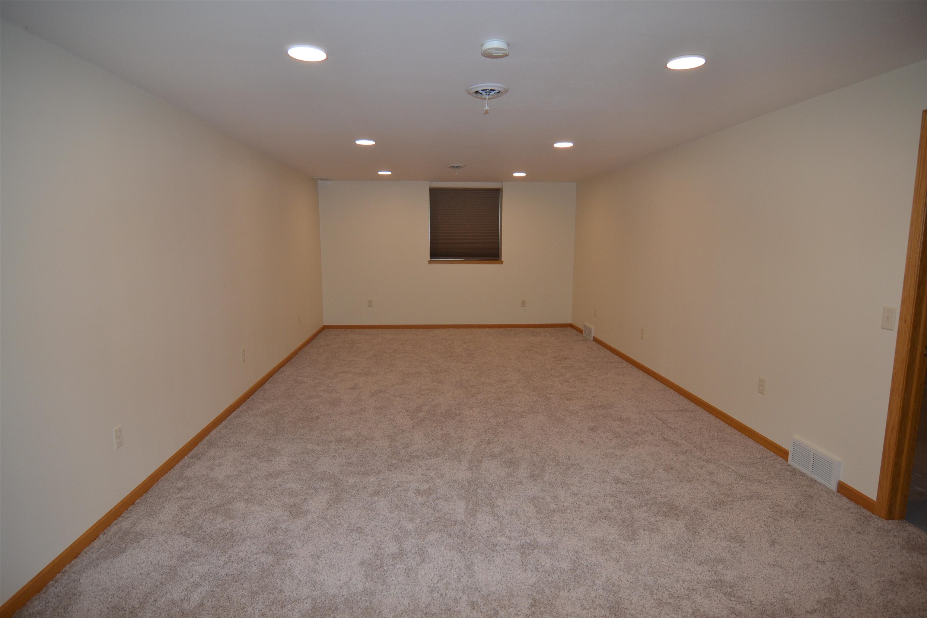 616 Whitney Way Property Photo 27