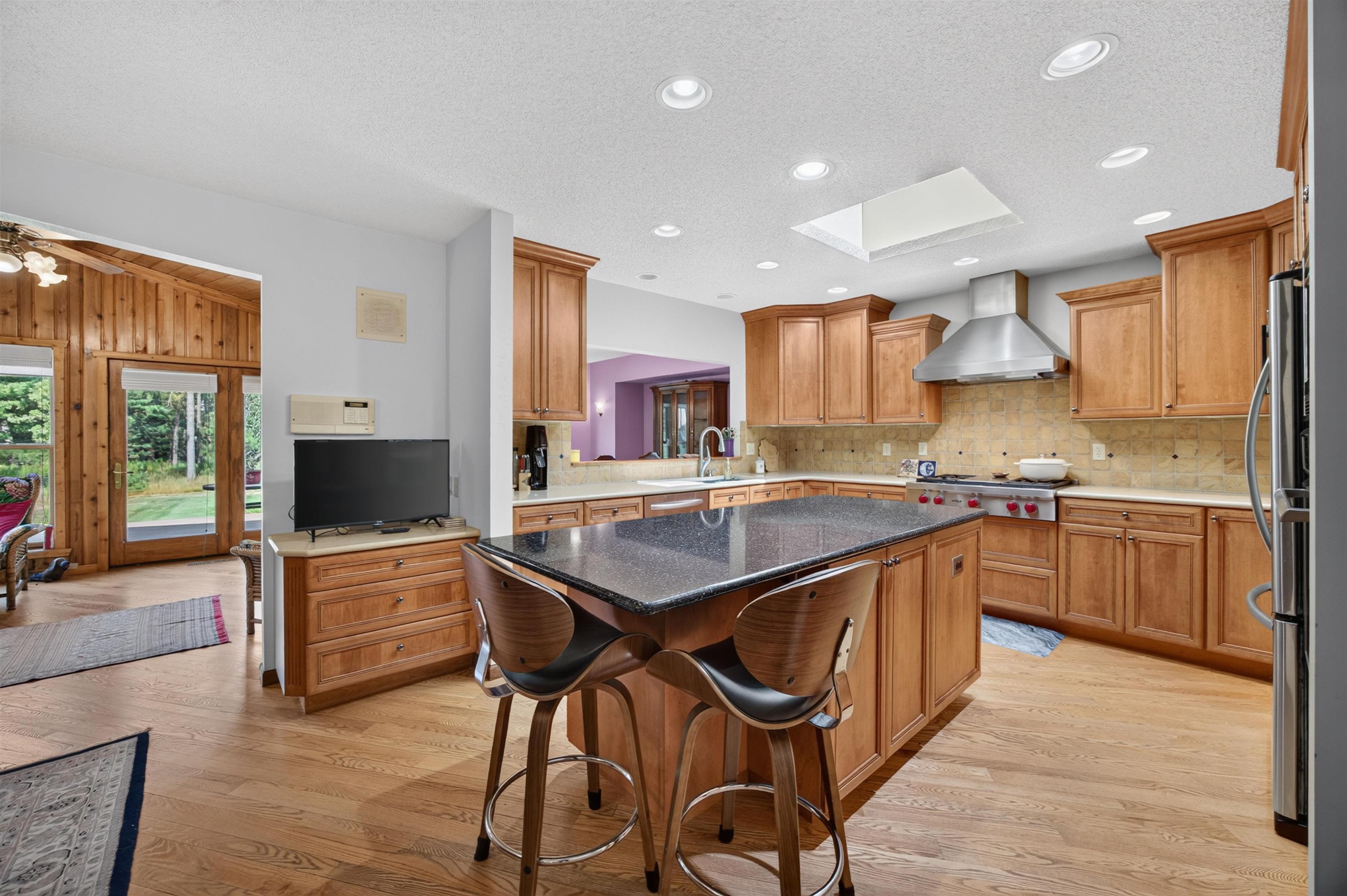654 Bens Lane Property Photo 11