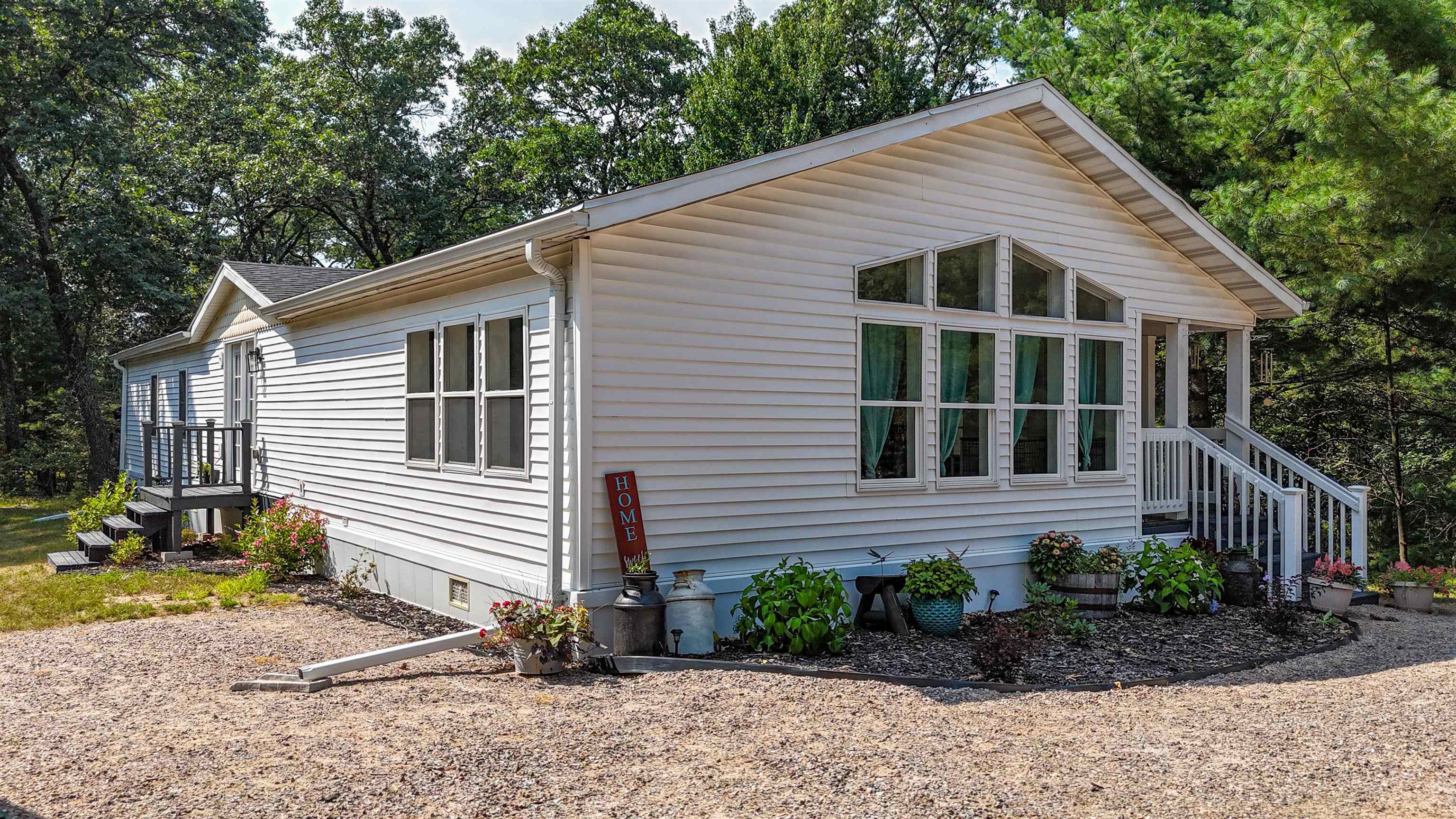 637 Hampton Trail Property Photo 44