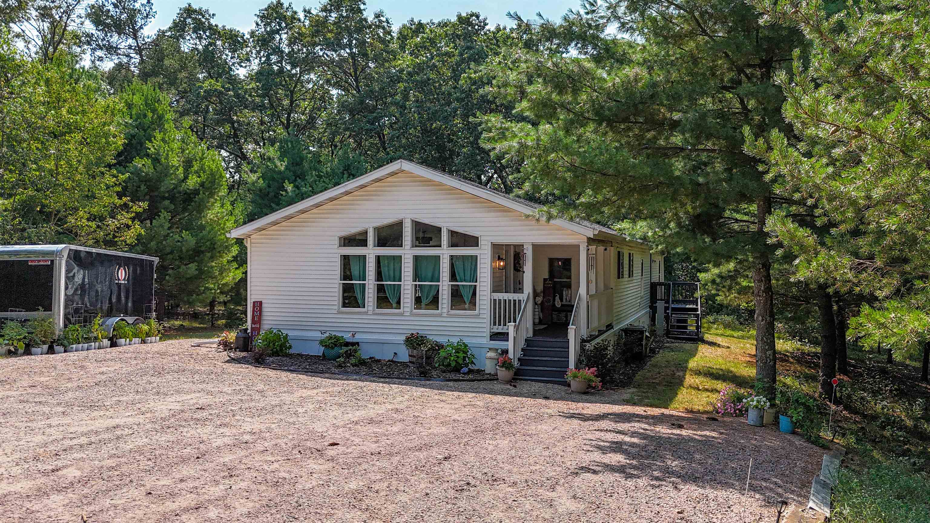 637 Hampton Trail Property Photo 45