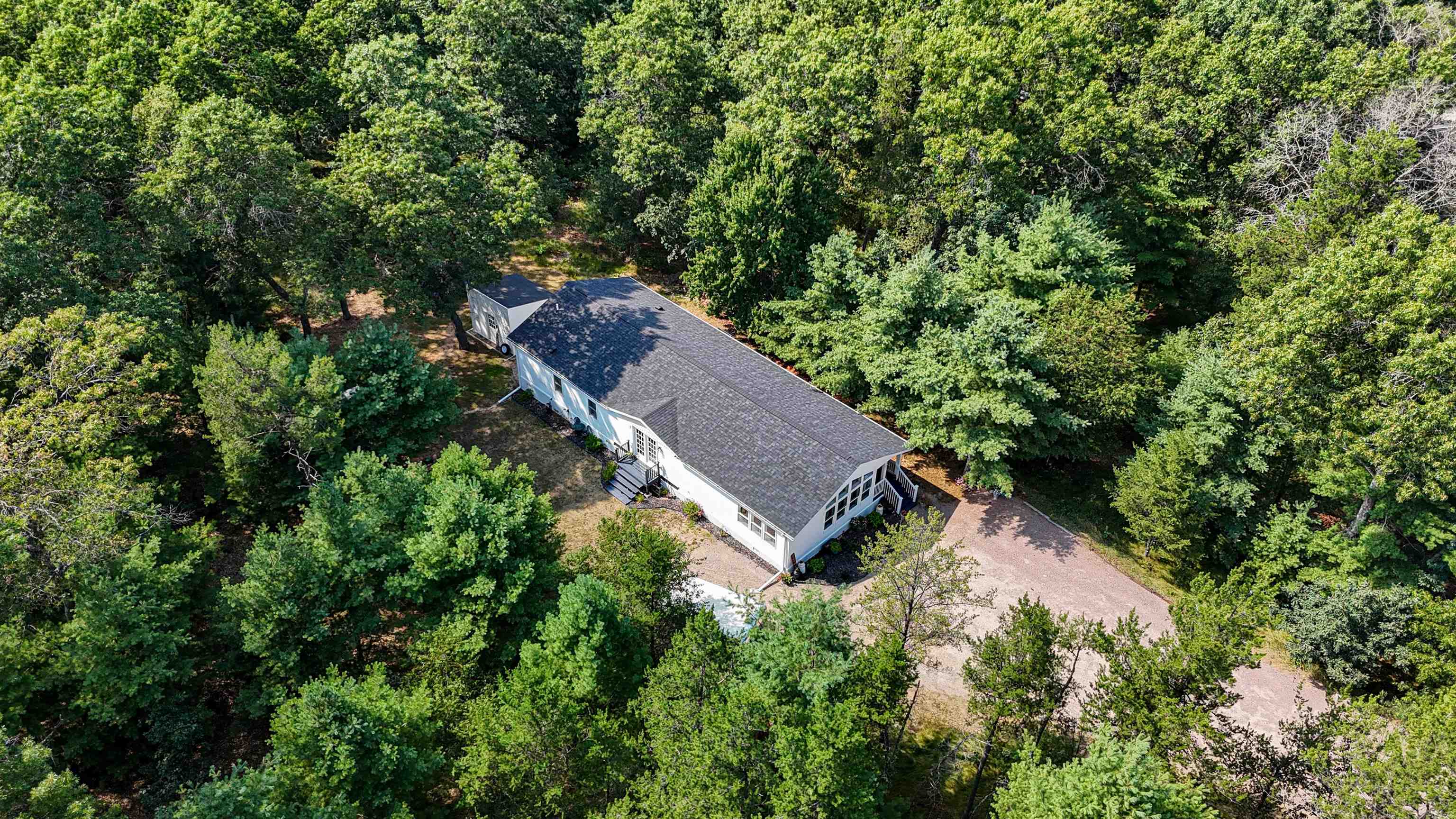 637 Hampton Trail Property Photo 47