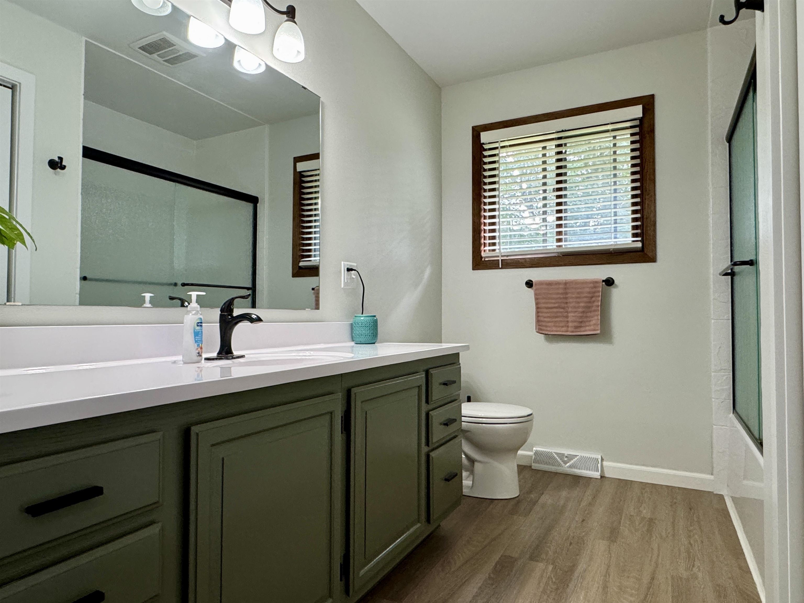 2119 Sunburst Lane Property Photo 20