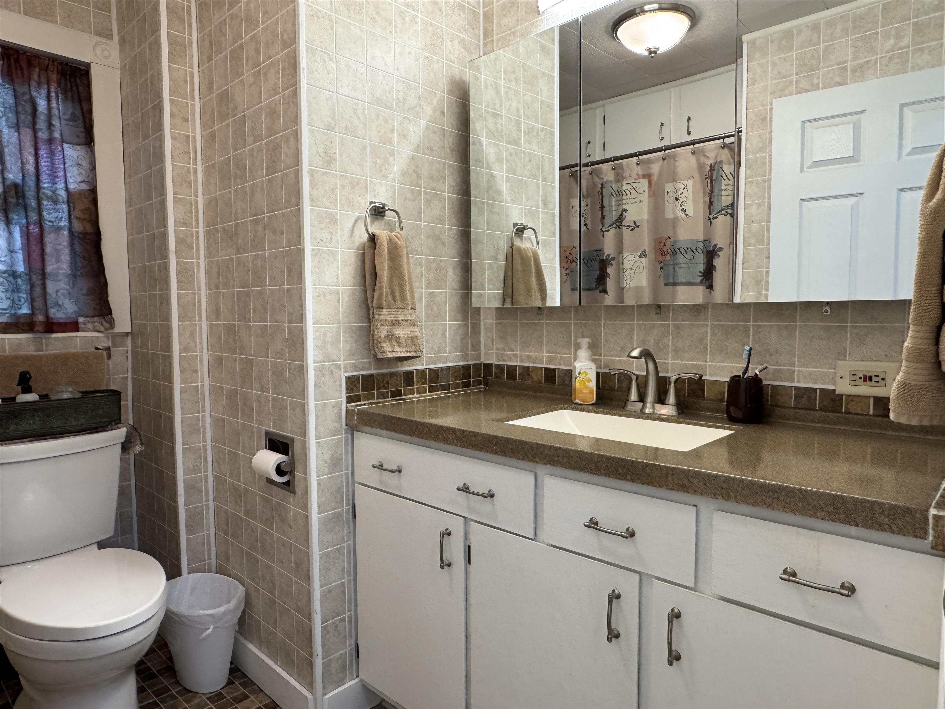 1004 N 5th Avenue Property Photo 17