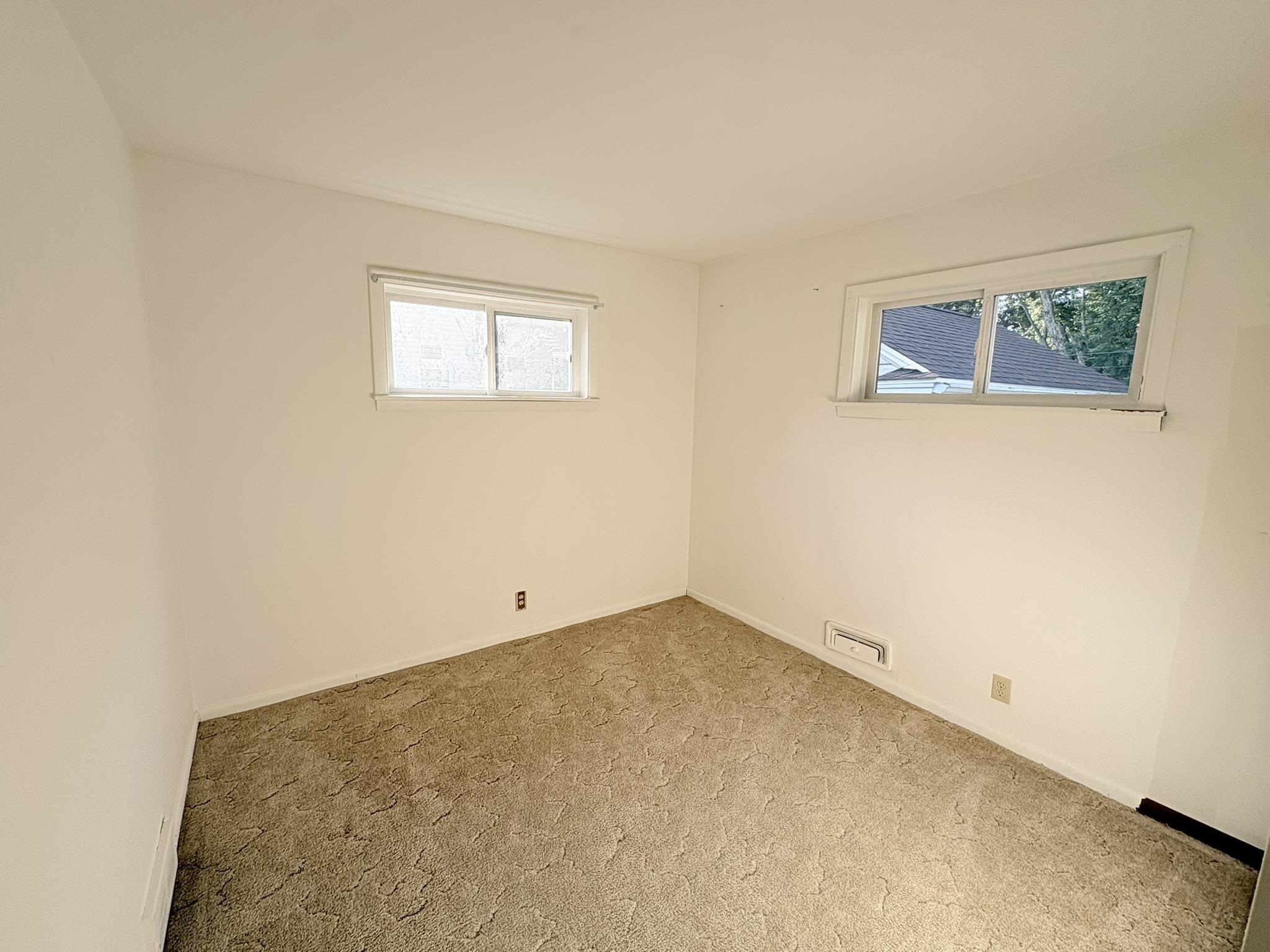 261 Buehler Avenue Property Photo 13