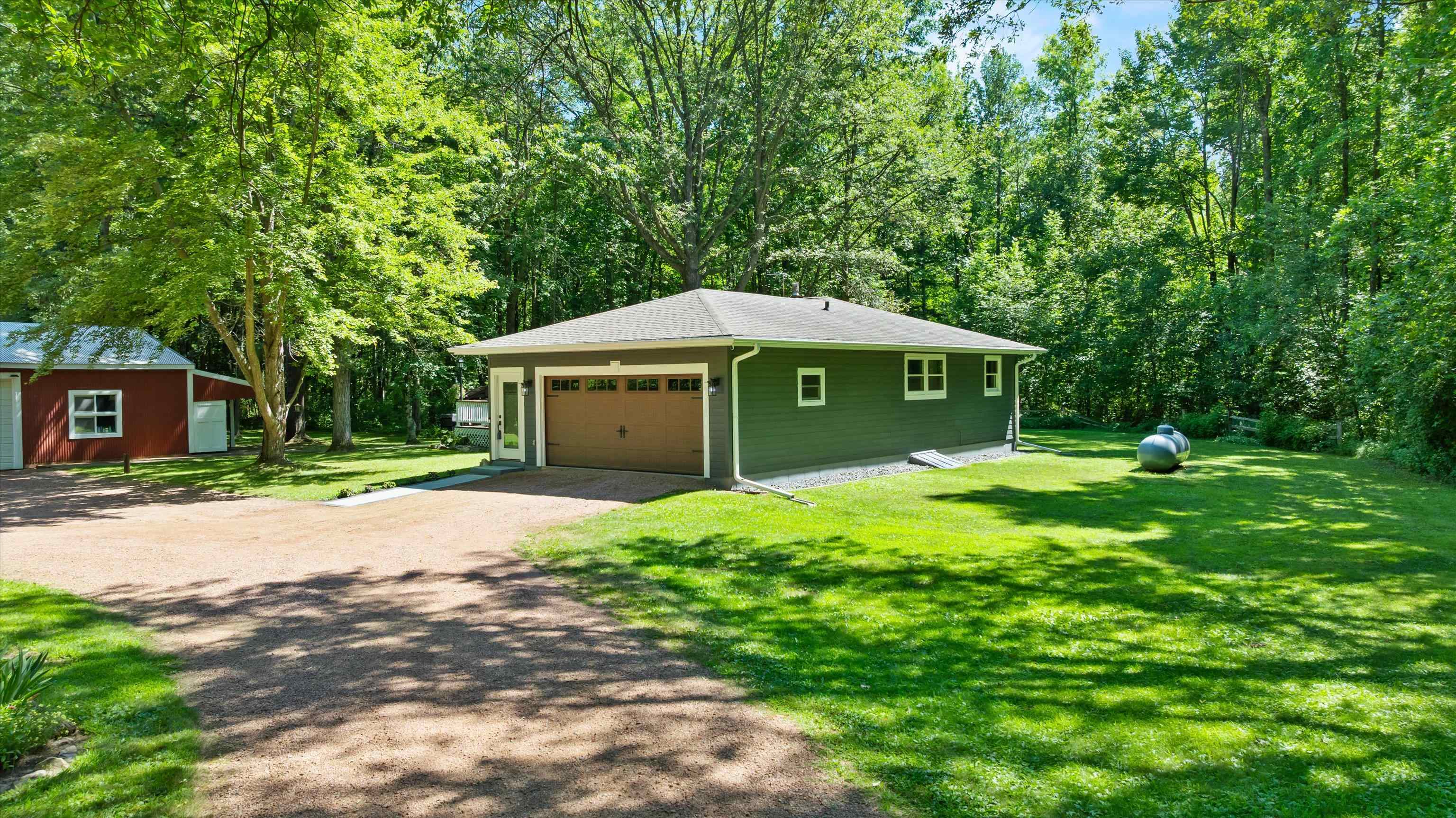 104097 State Highway 153 Property Photo 3