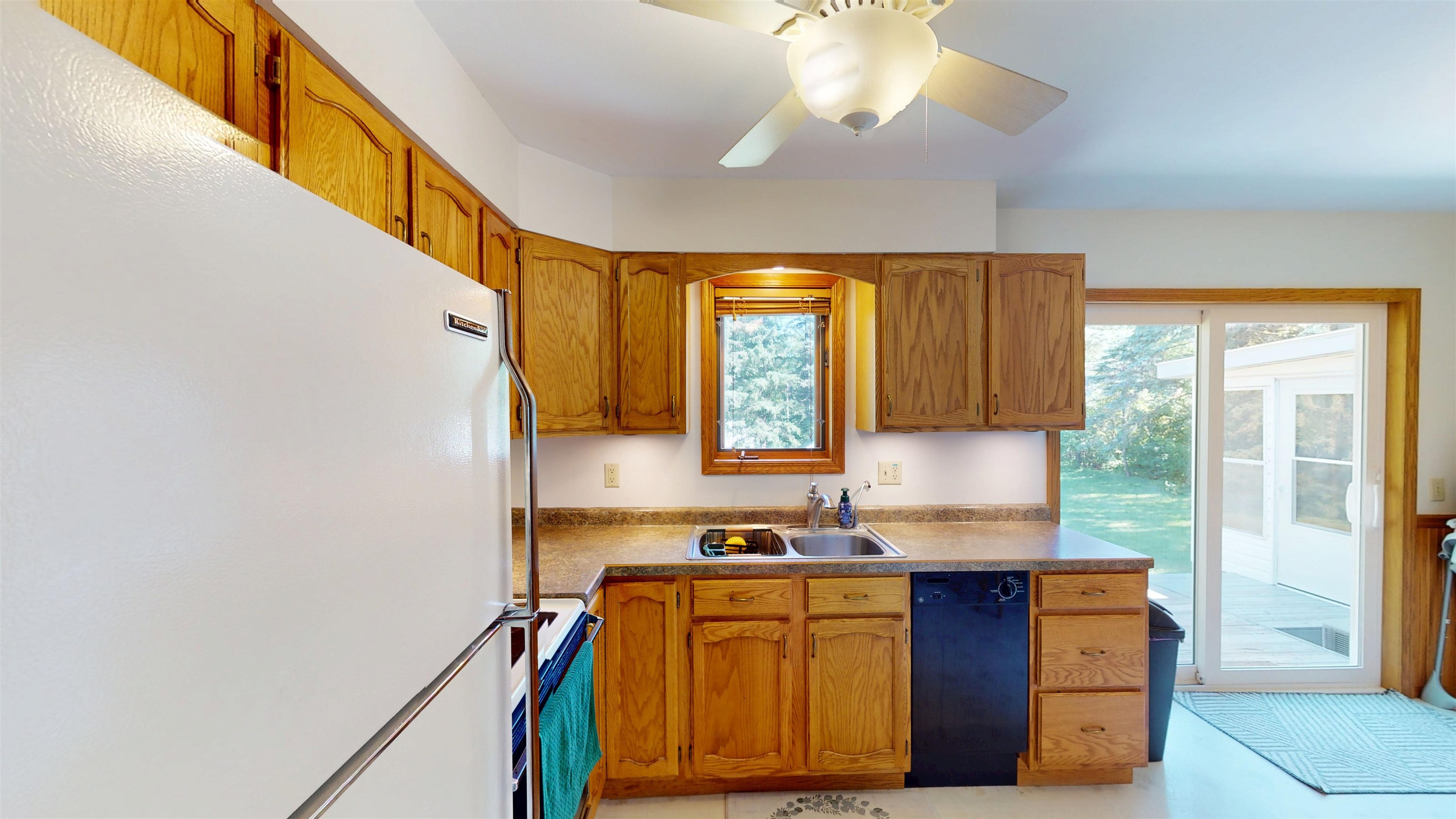 305 N Cherry Avenue Property Photo 19