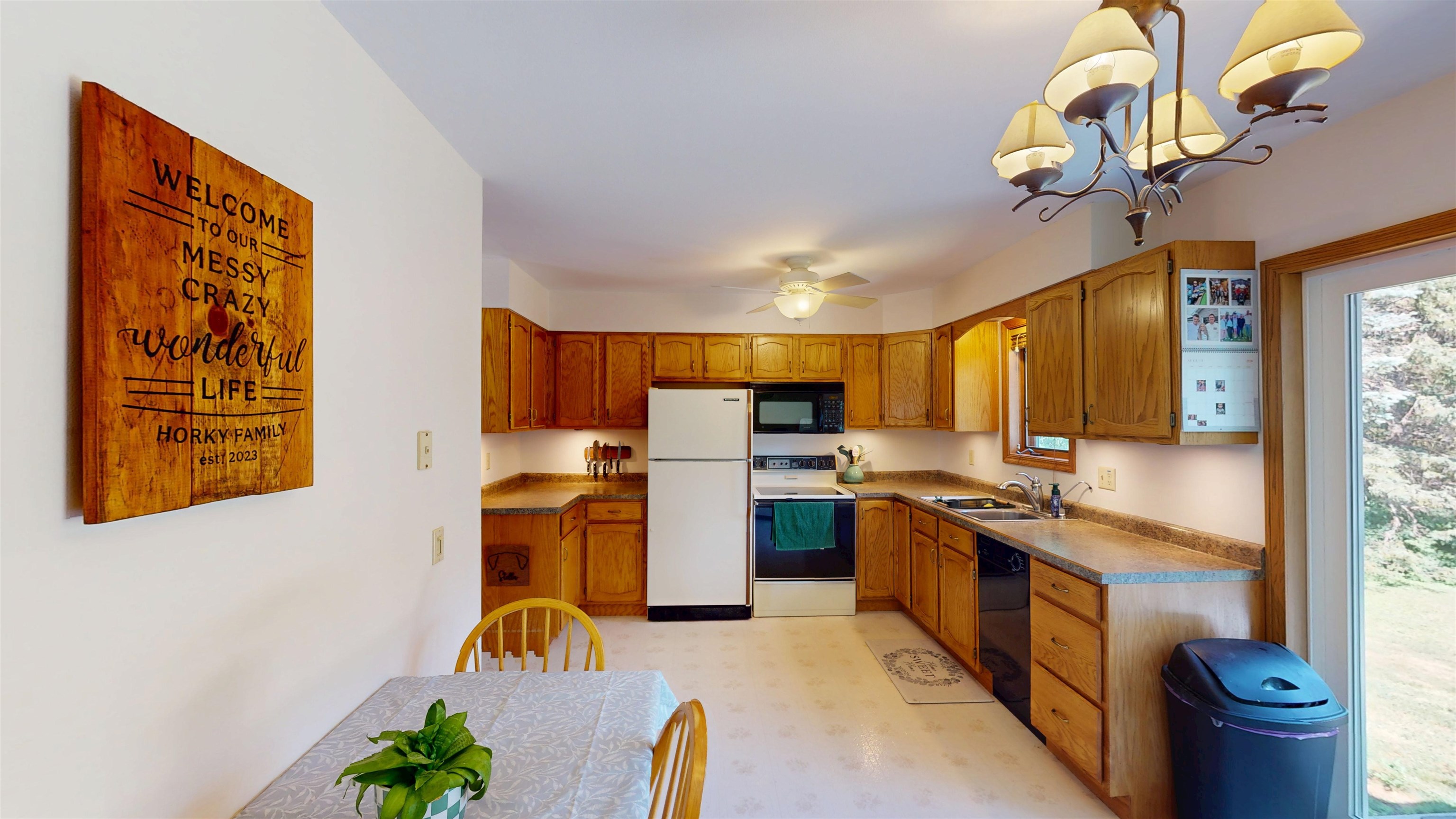 305 N Cherry Avenue Property Photo 21