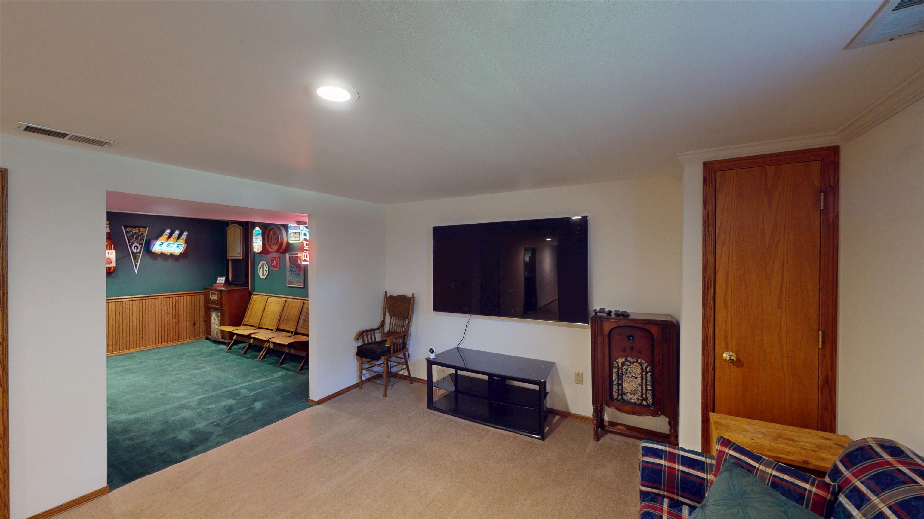 305 N Cherry Avenue Property Photo 37