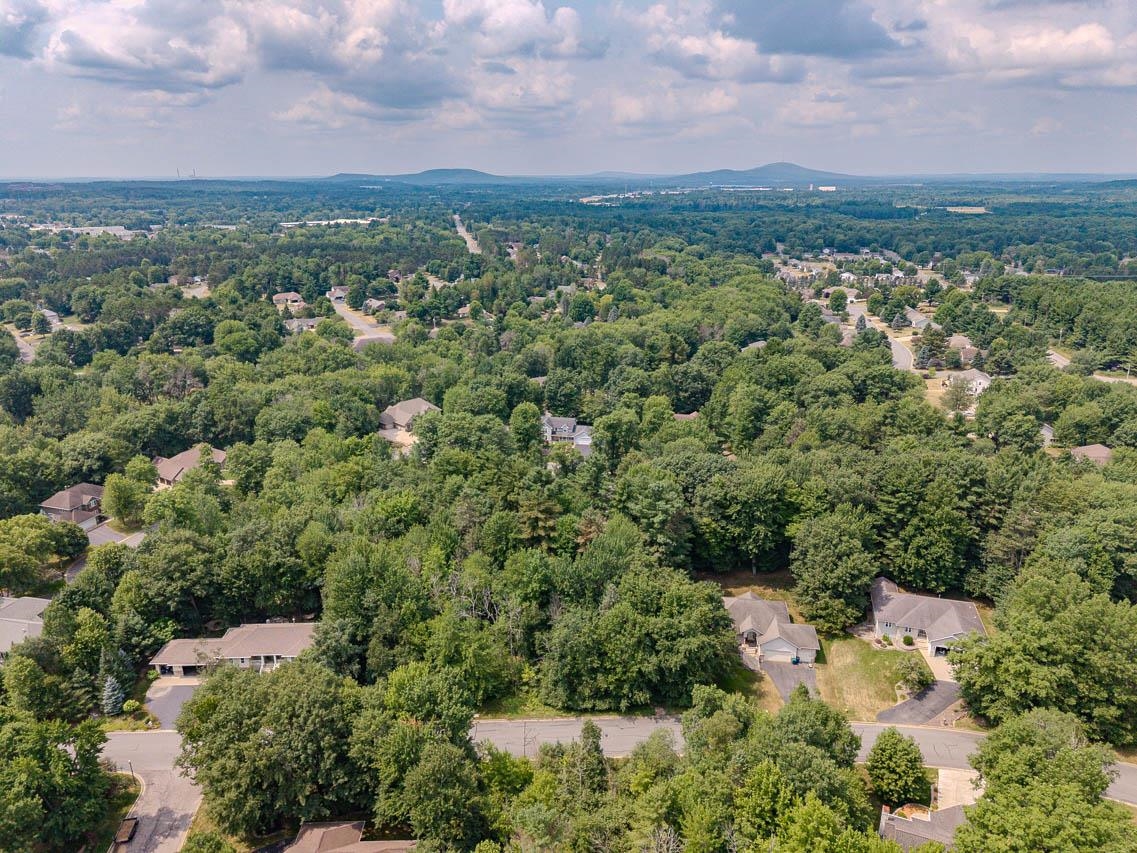 4112 River Bend Road Property Photo 6