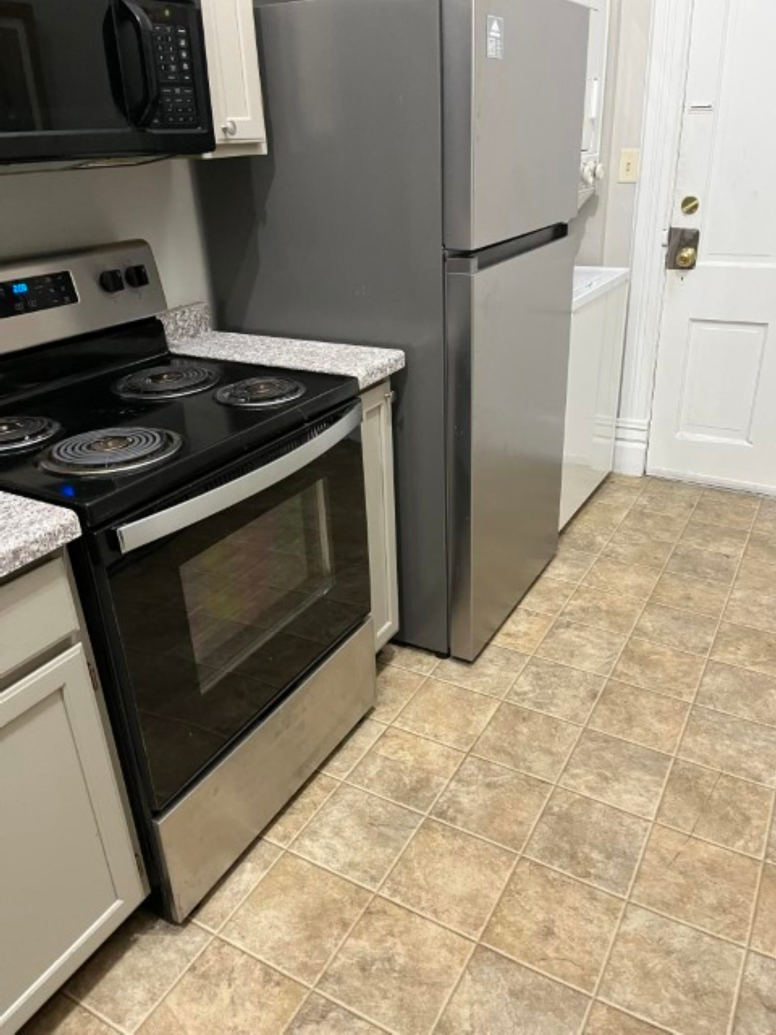 151 W Huron Street Property Photo 40