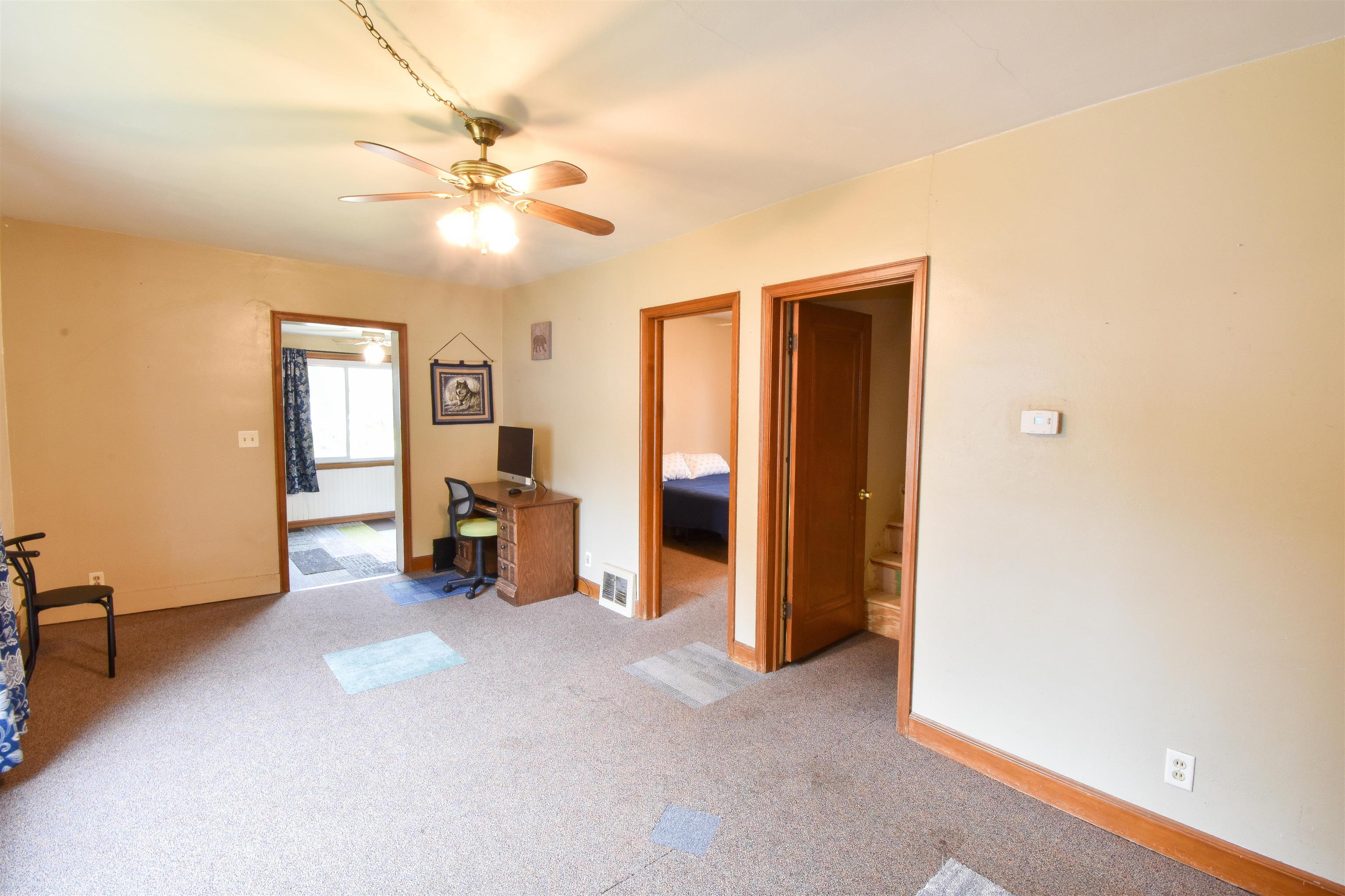 350 Plover Street Property Photo 6
